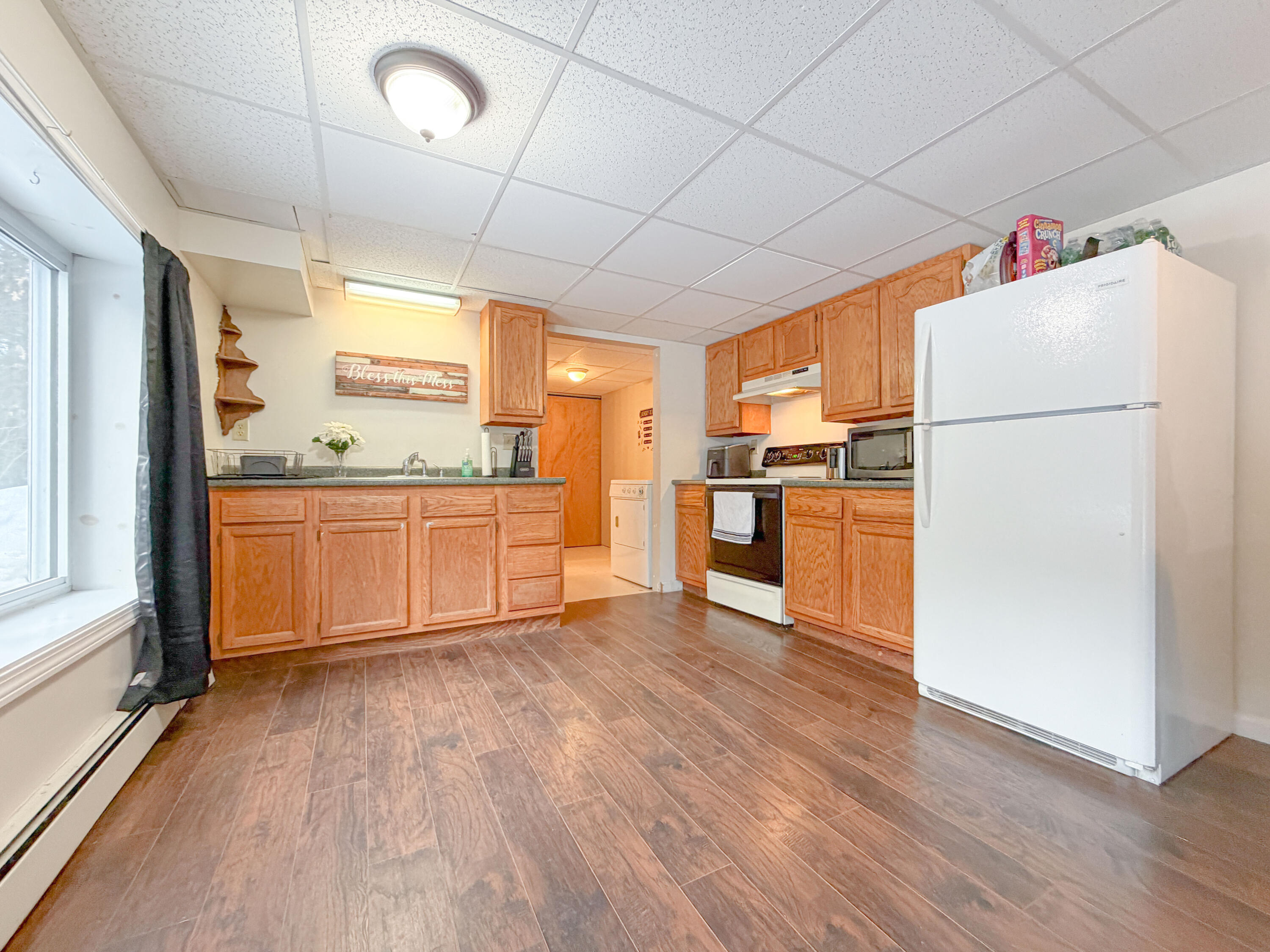 main property photo 75