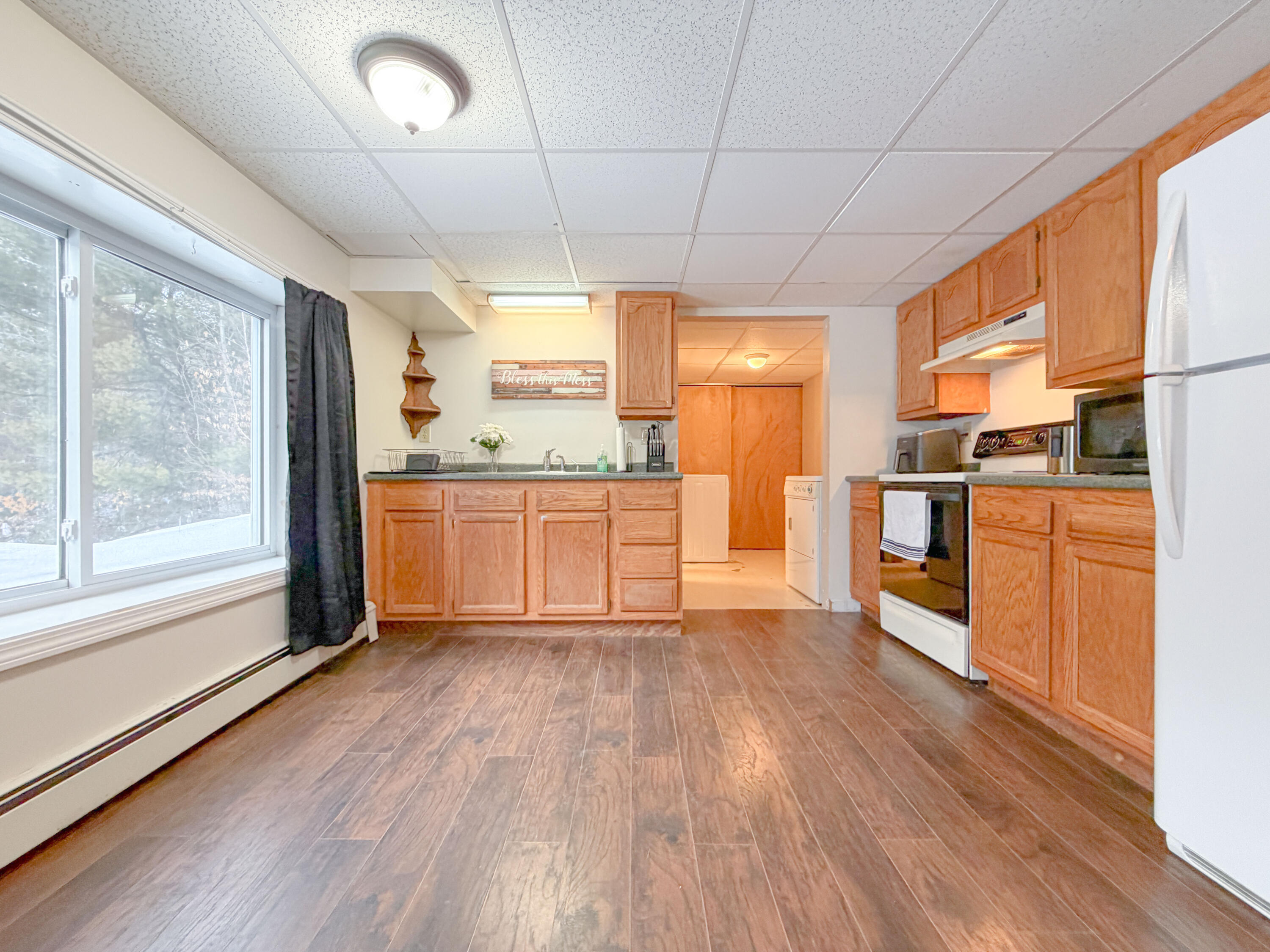 main property photo 79