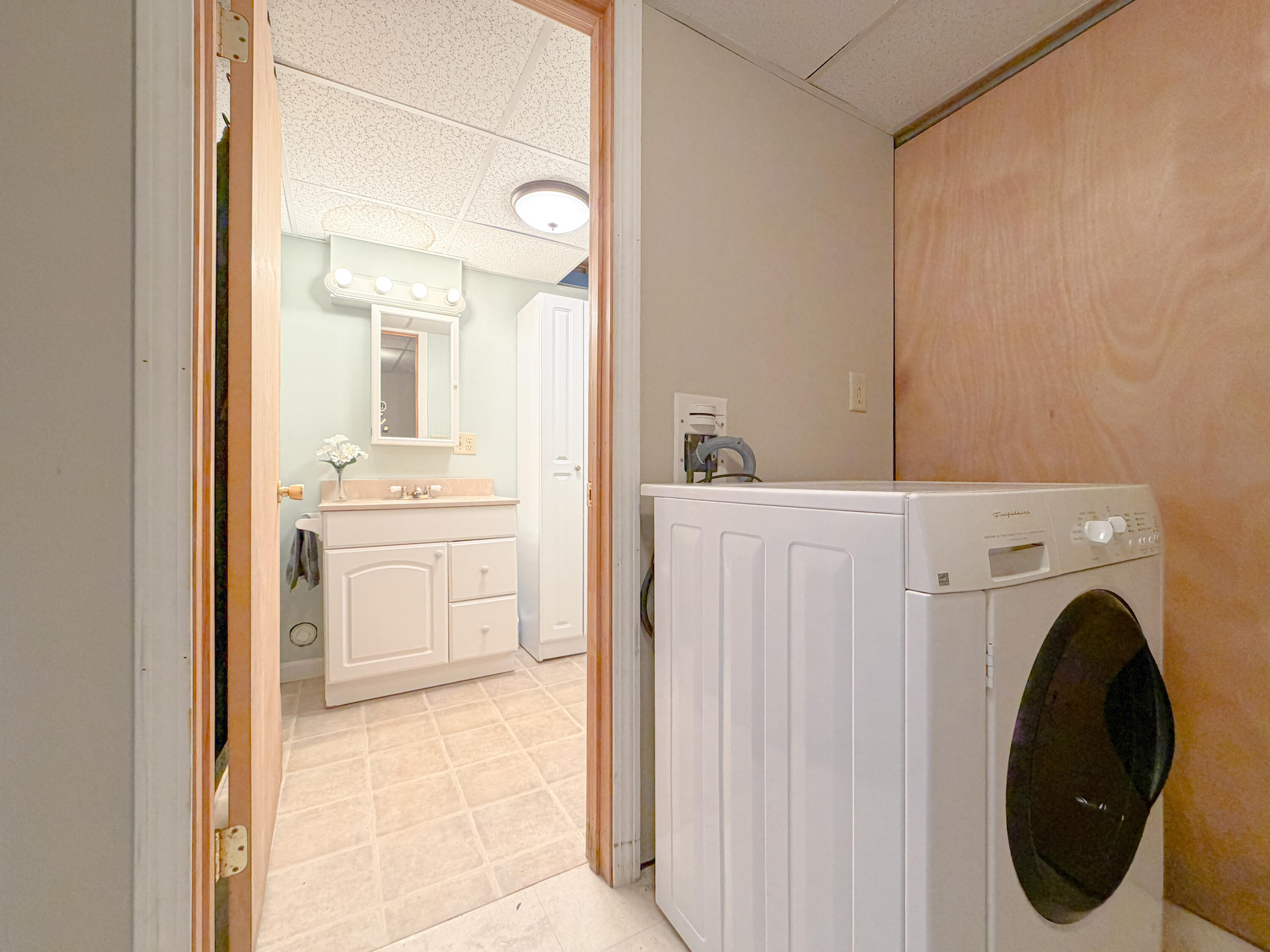 main property photo 84