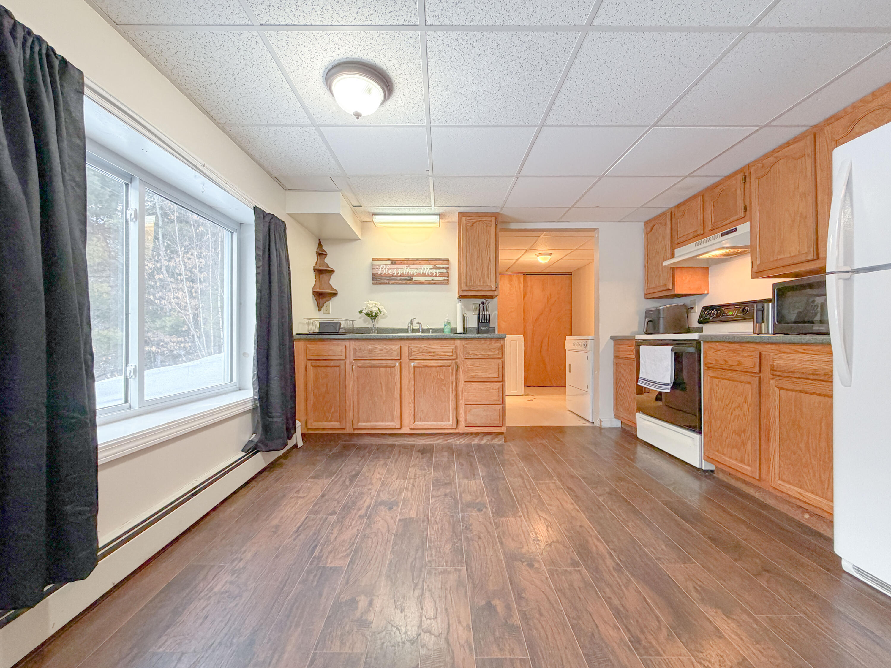main property photo 76