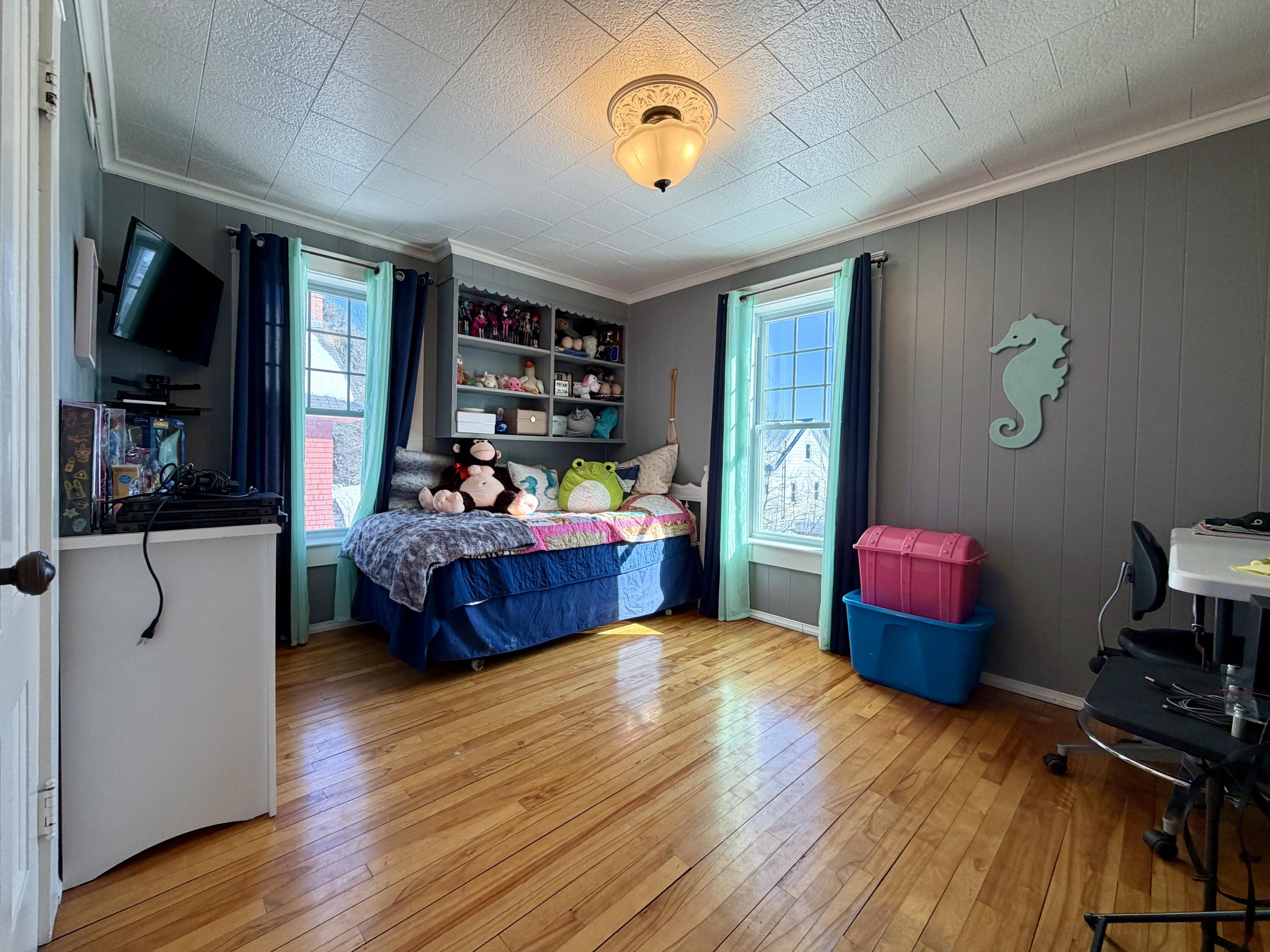 main property photo 38