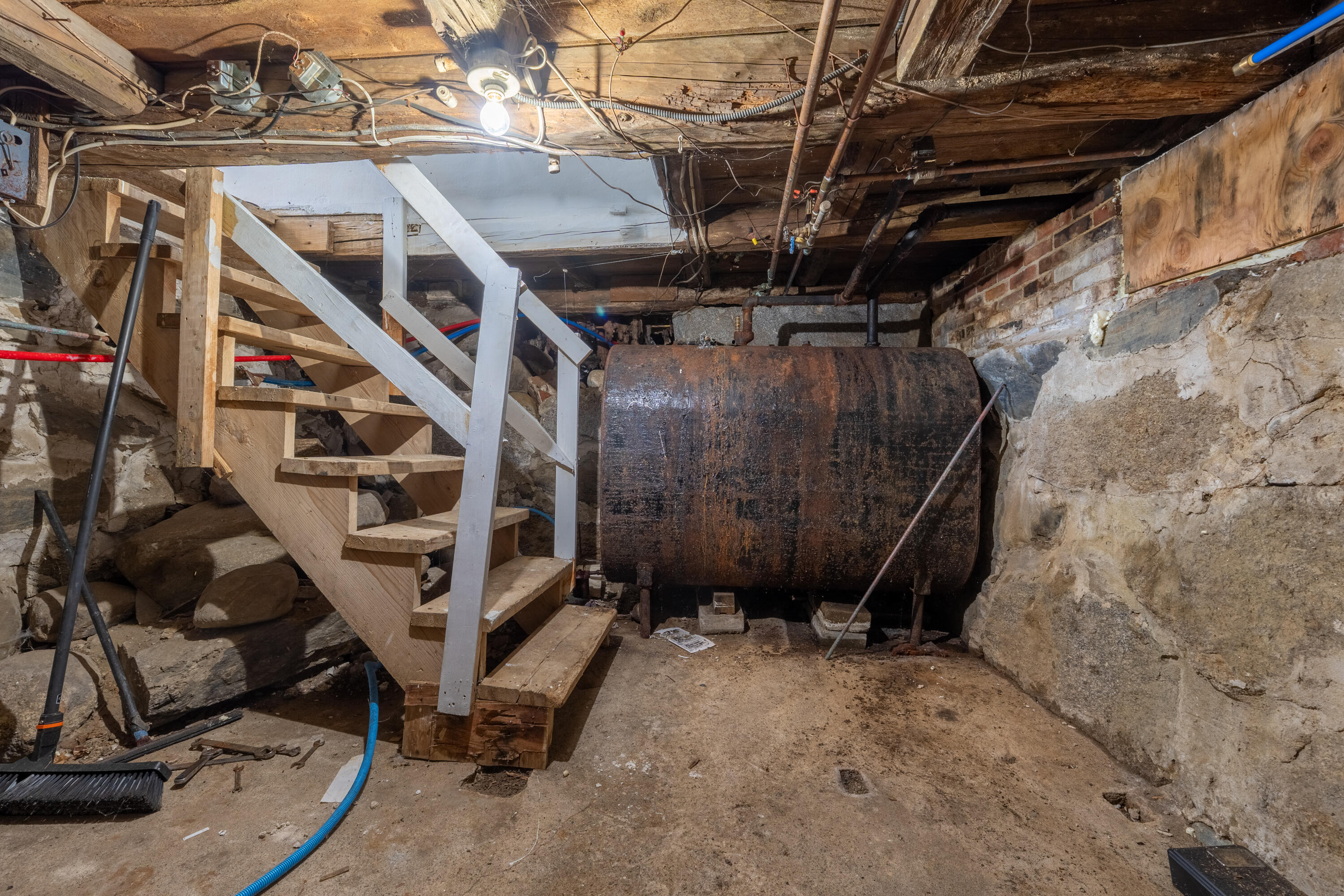 main property photo 42