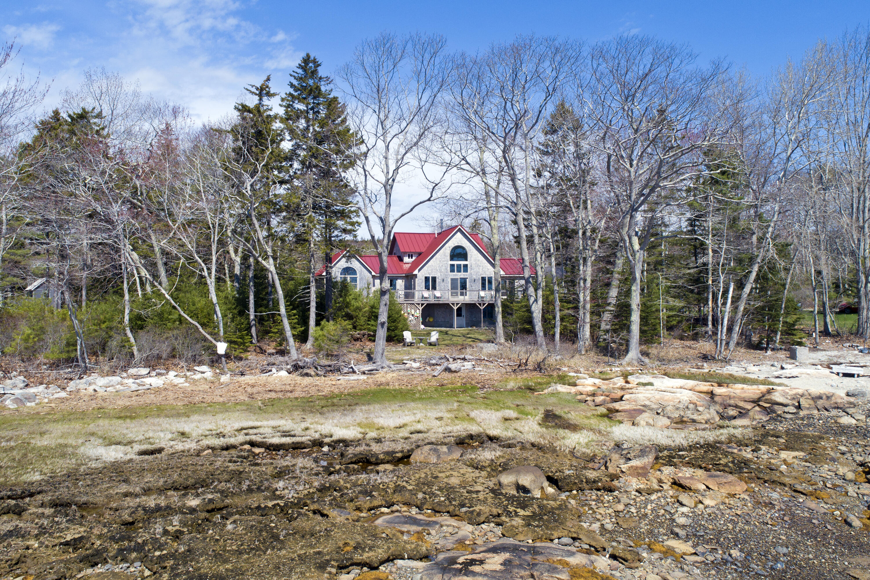 main property photo 40