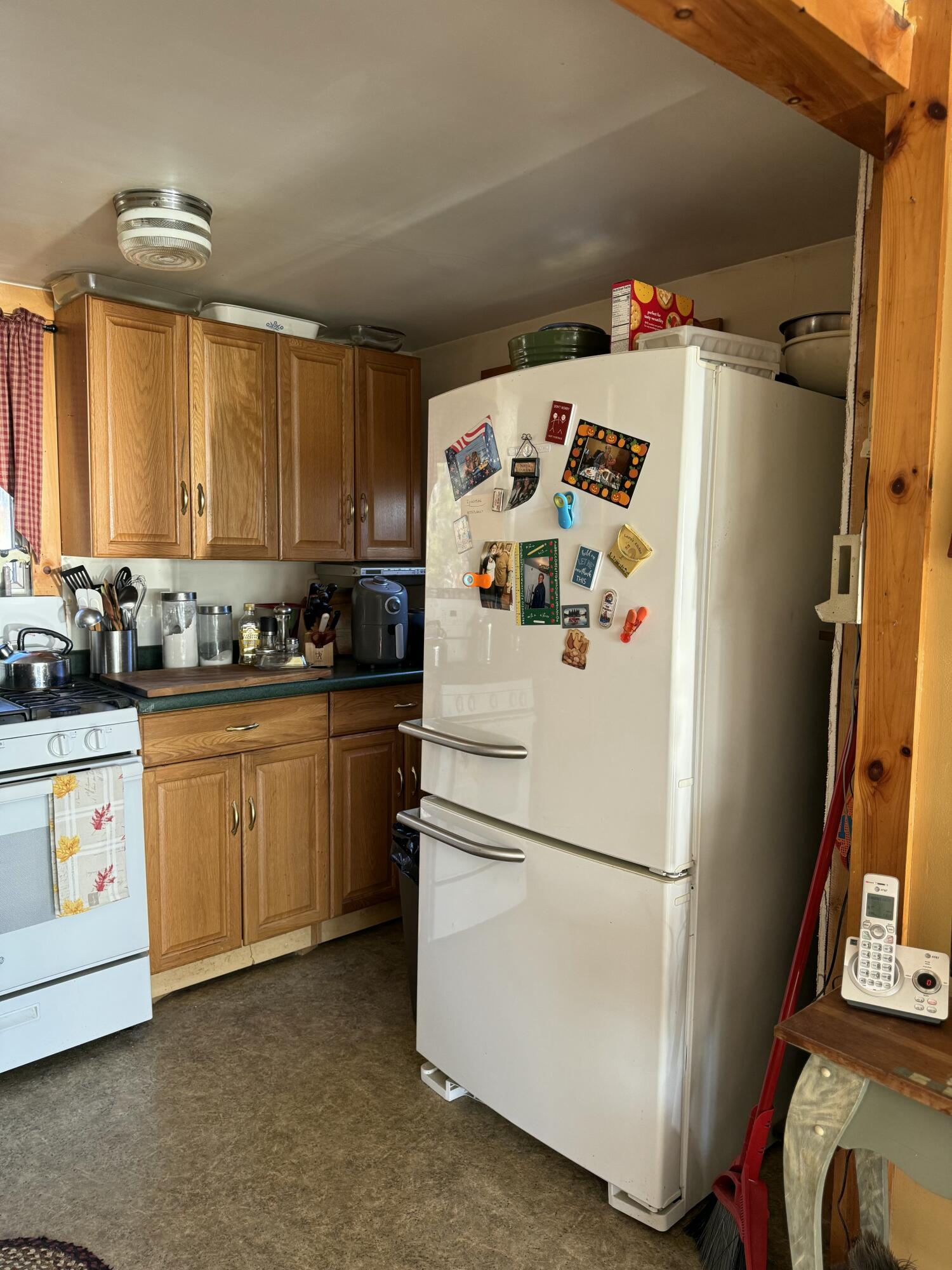 main property photo 28
