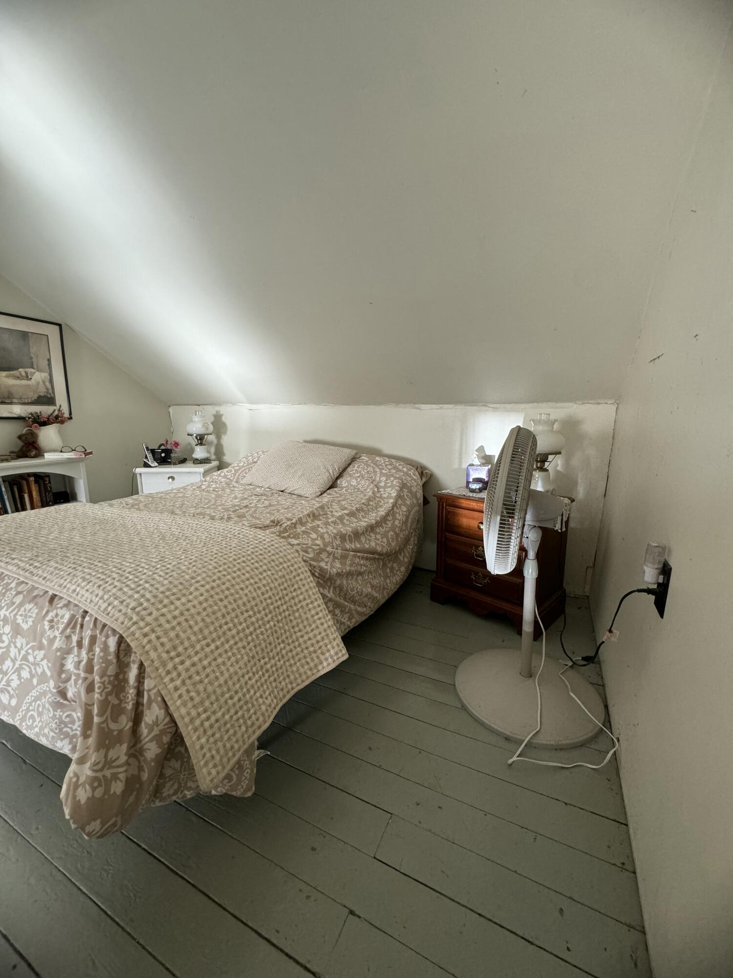 main property photo 42