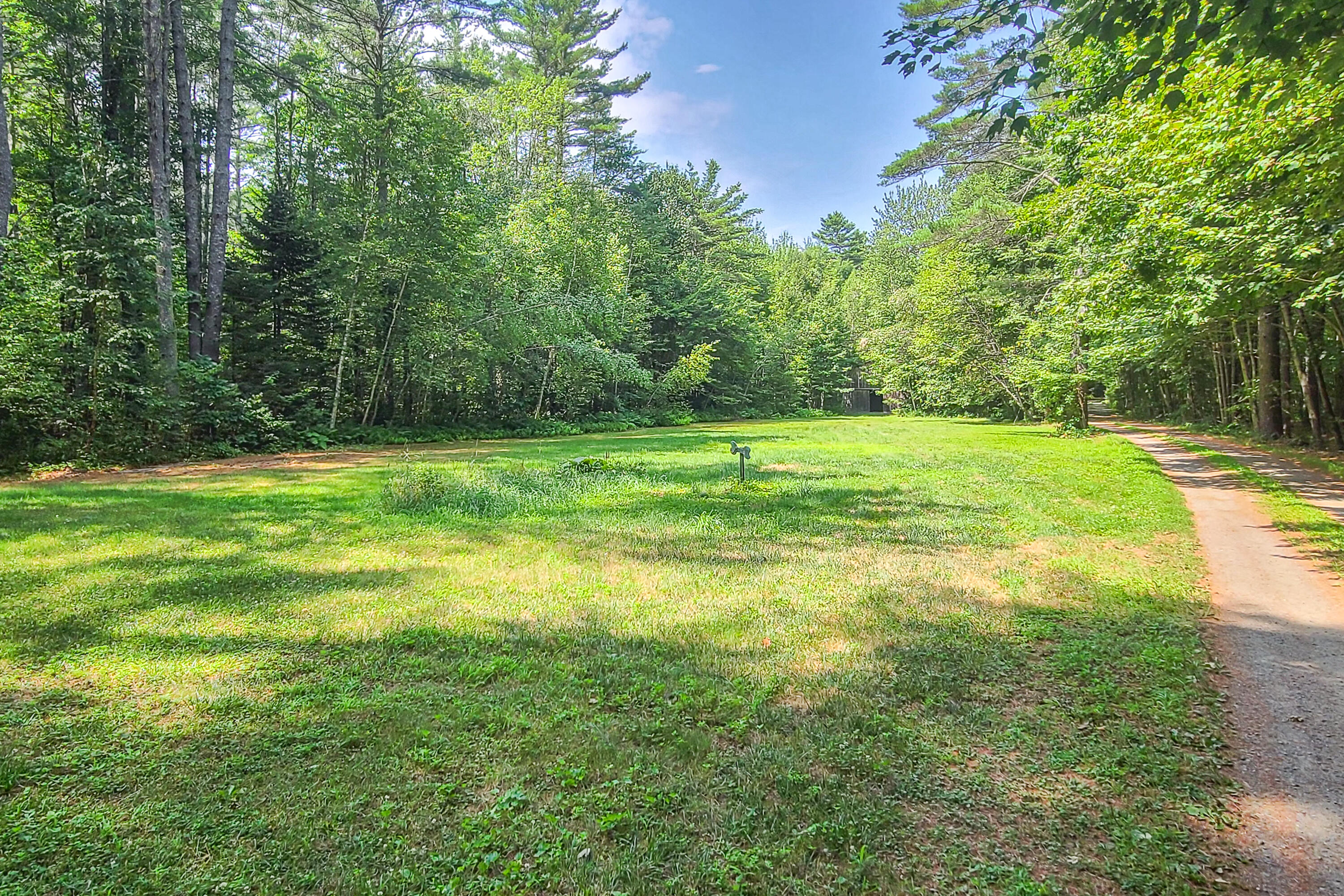 main property photo 74