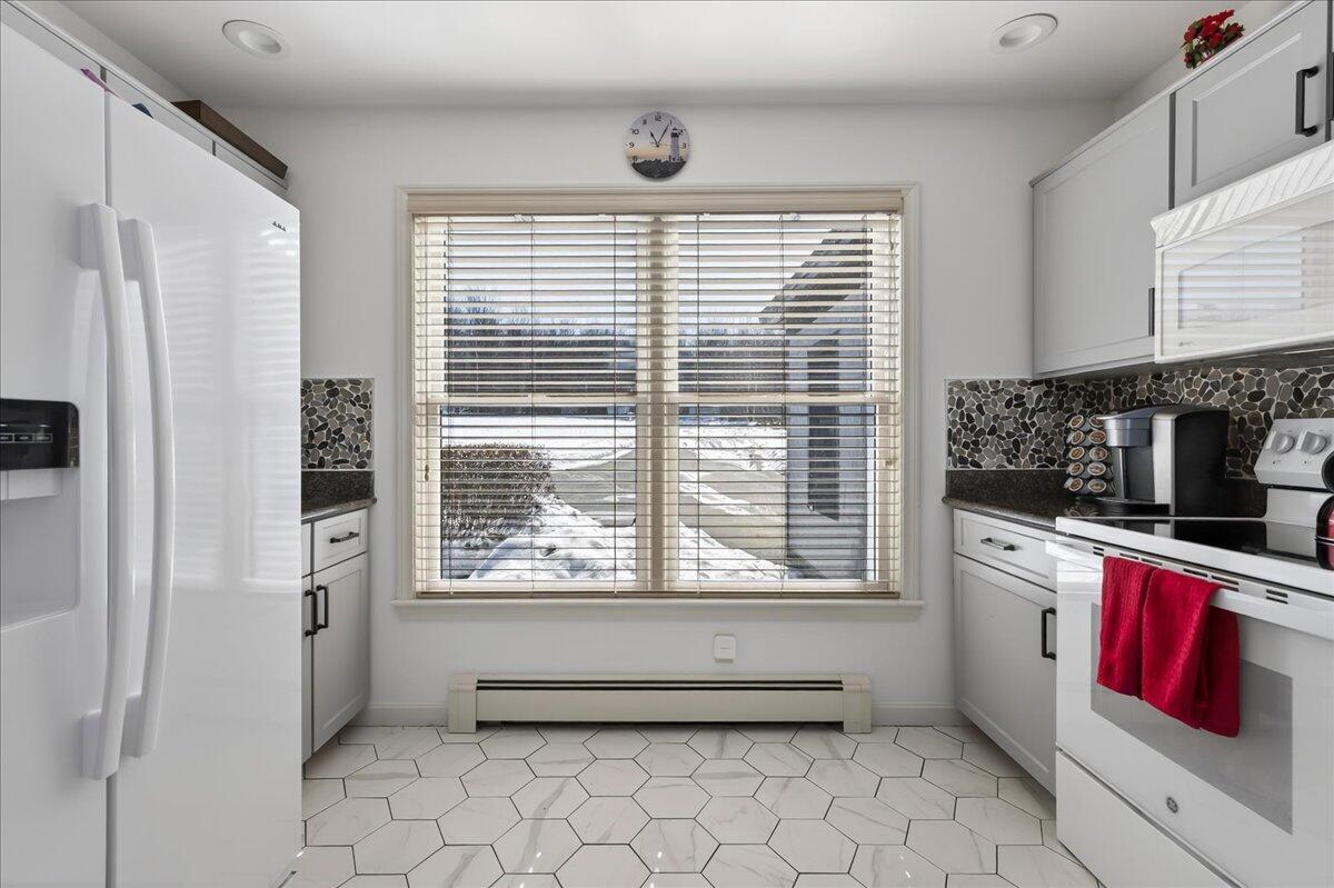 main property photo 112