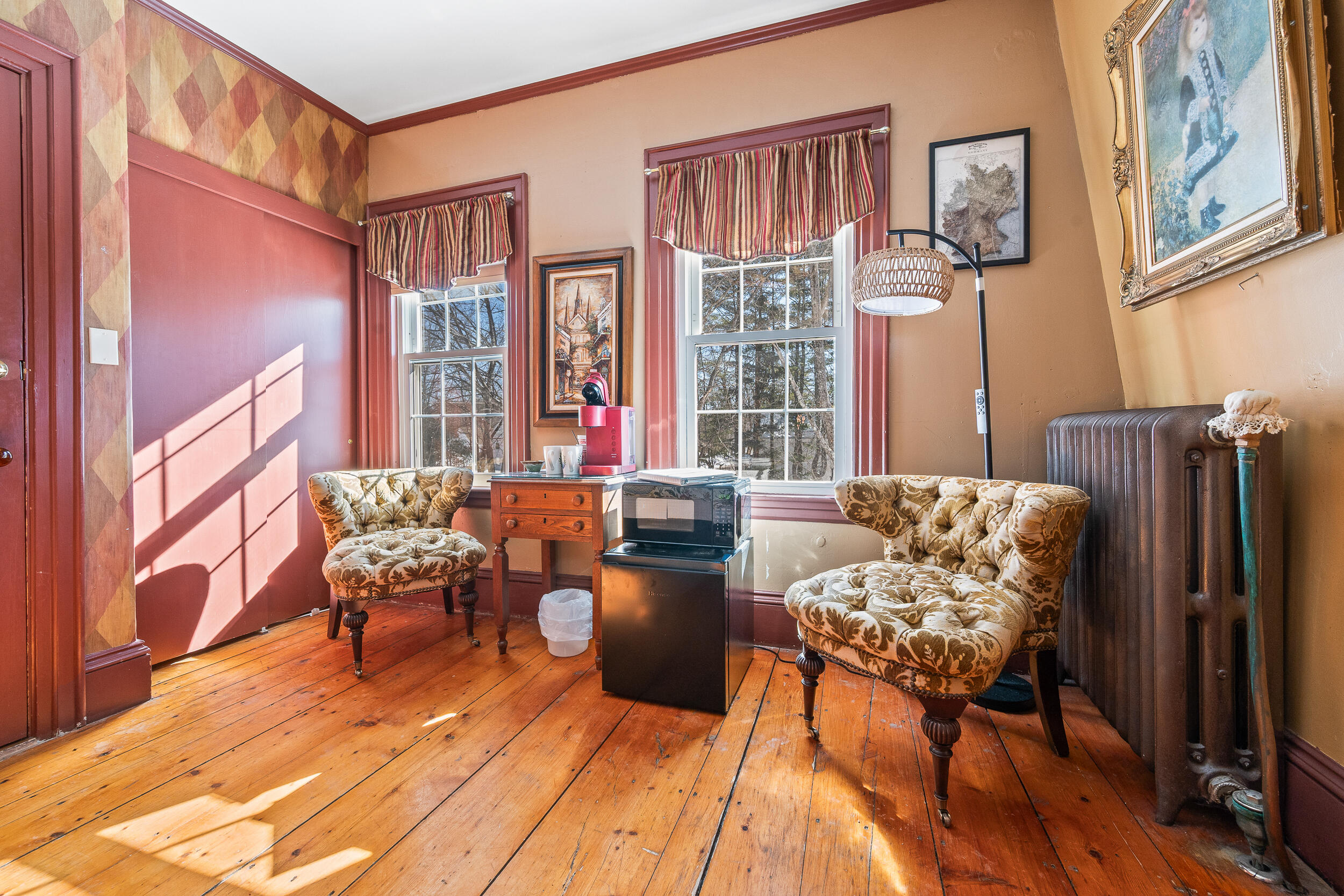 main property photo 46