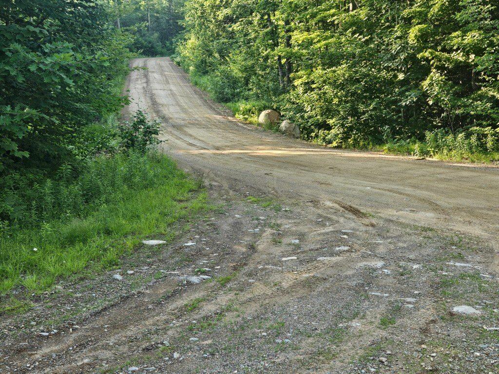 main property photo 33