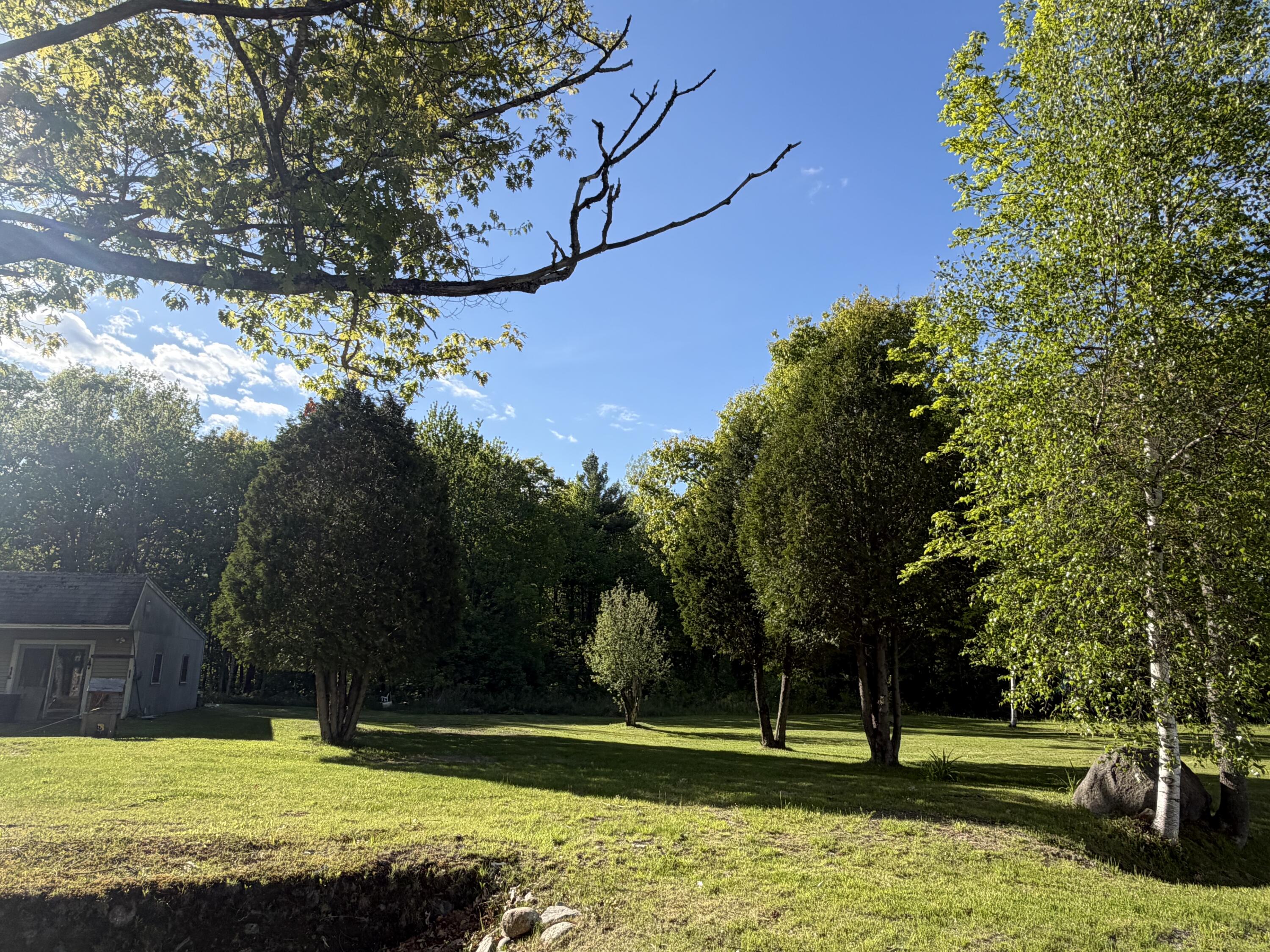 main property photo 25