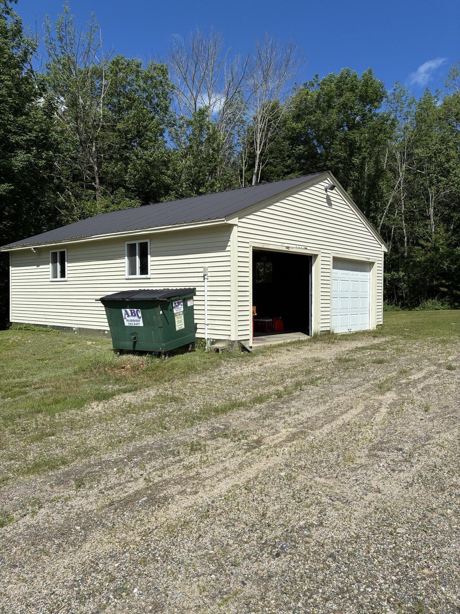 main property photo 20