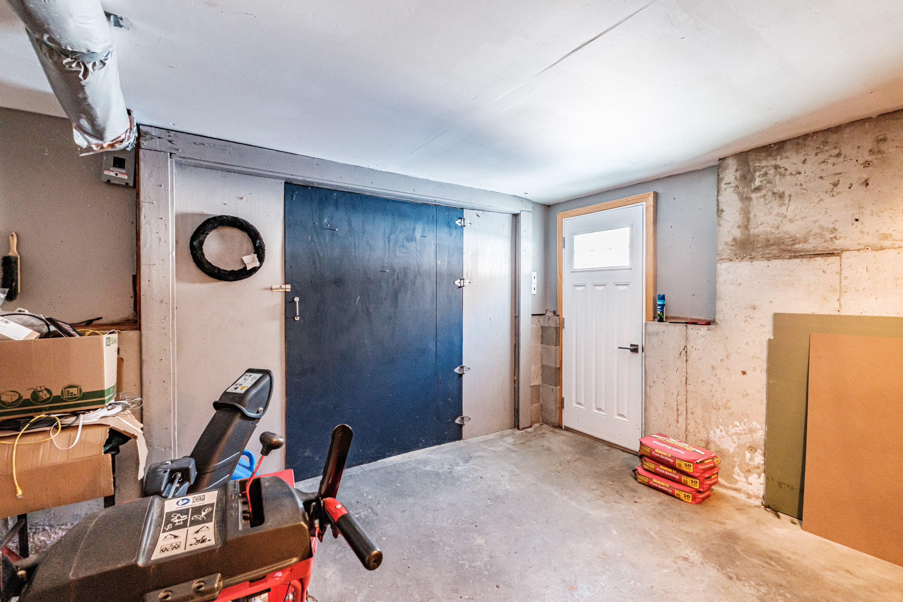 main property photo 60