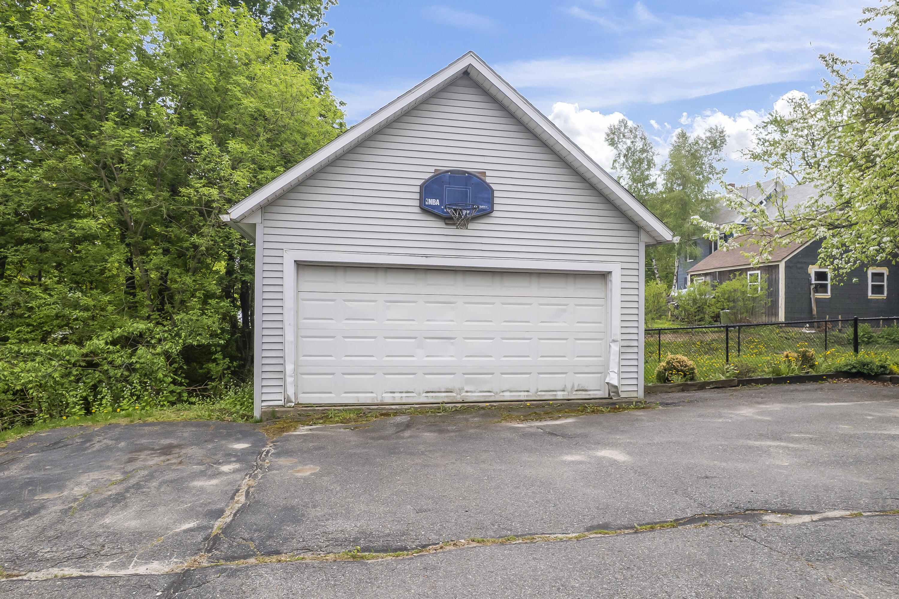 main property photo 57
