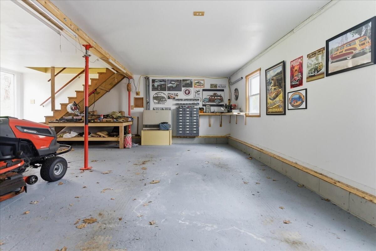main property photo 63