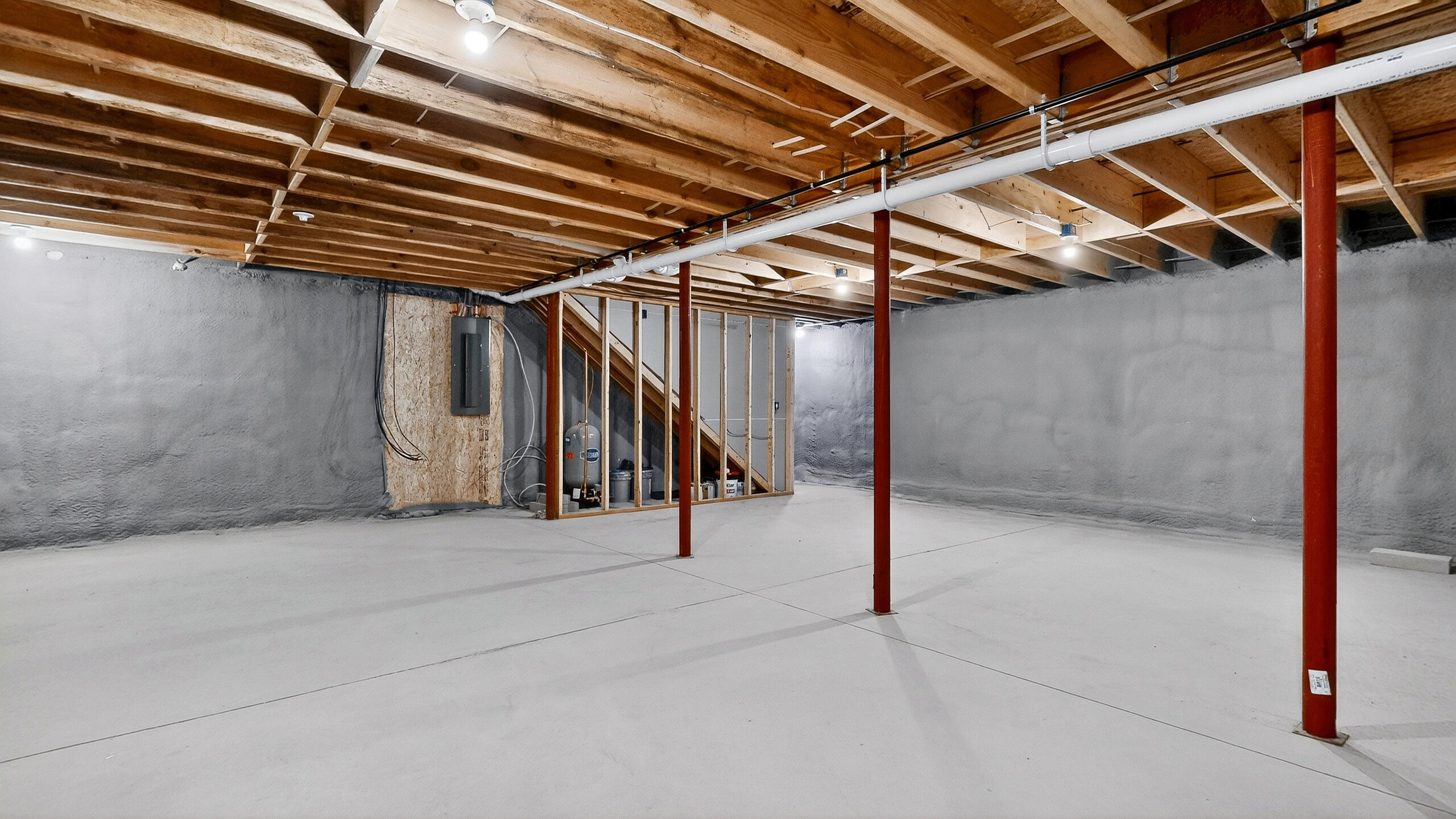 main property photo 54