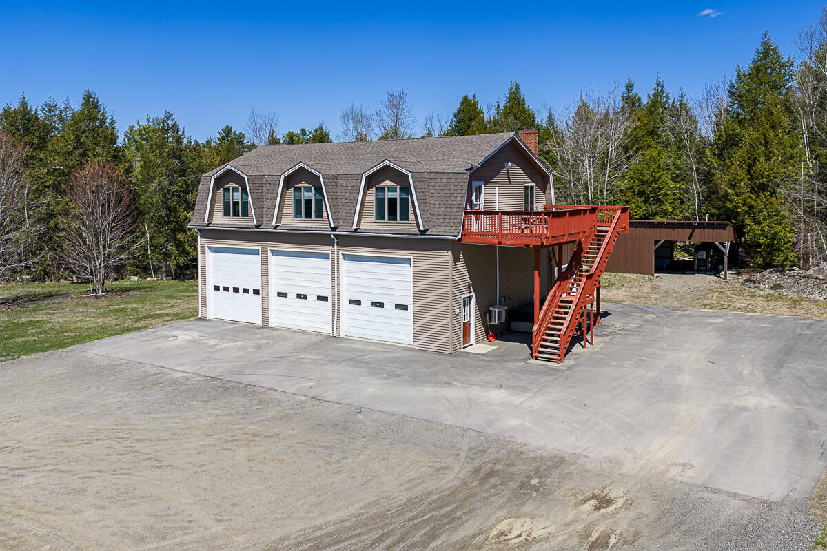 main property photo 38