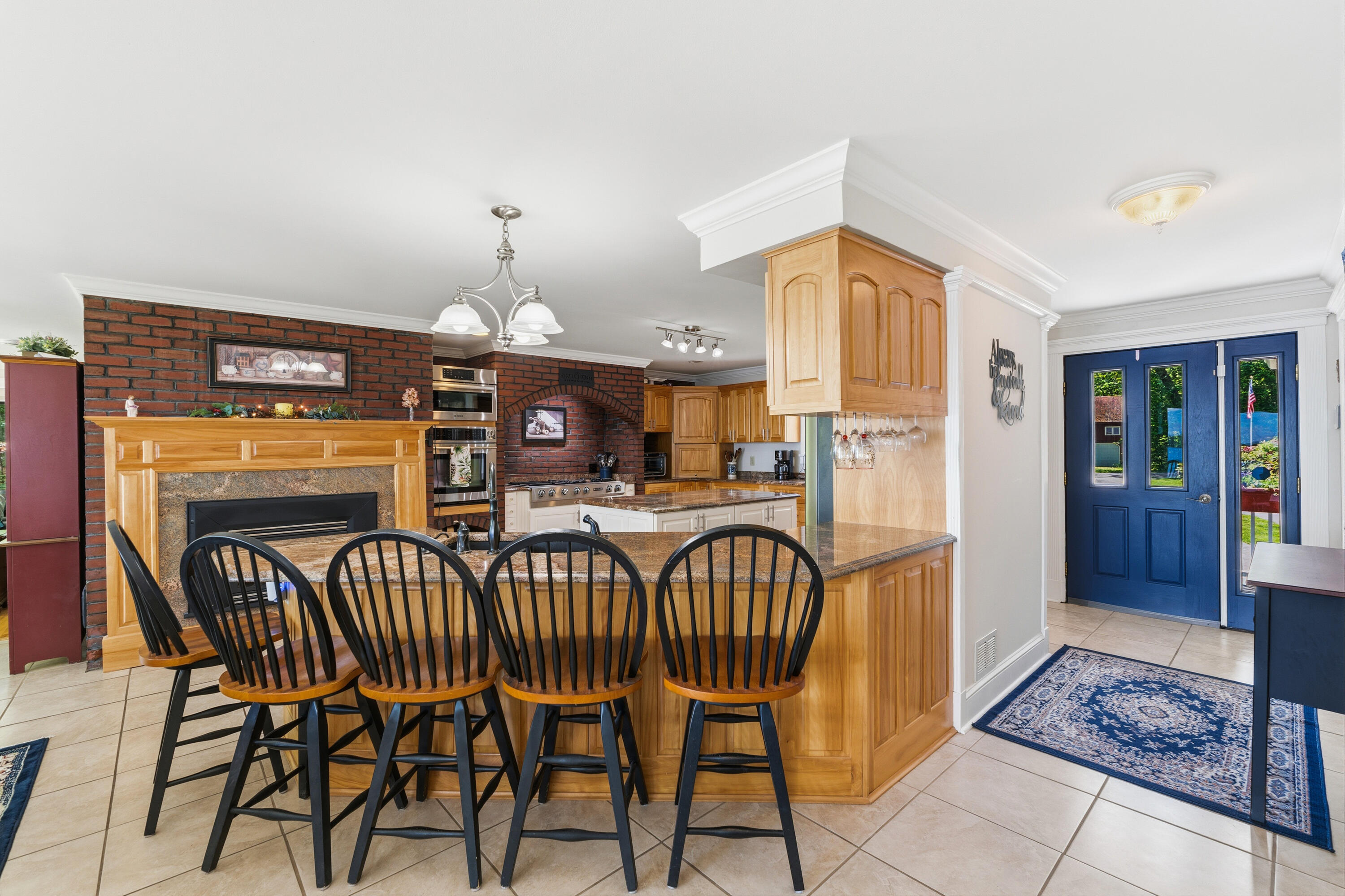 main property photo 23
