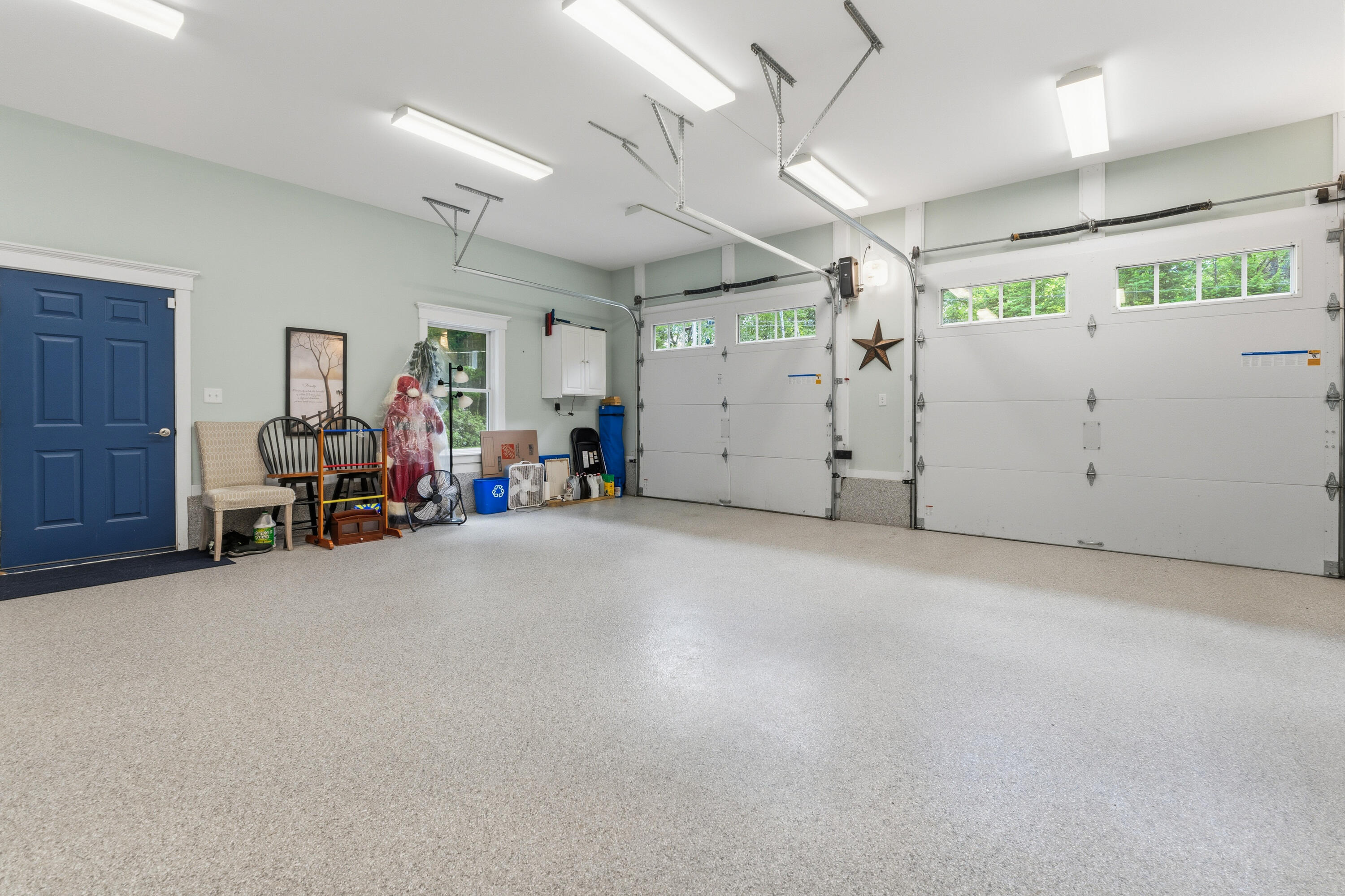 main property photo 78