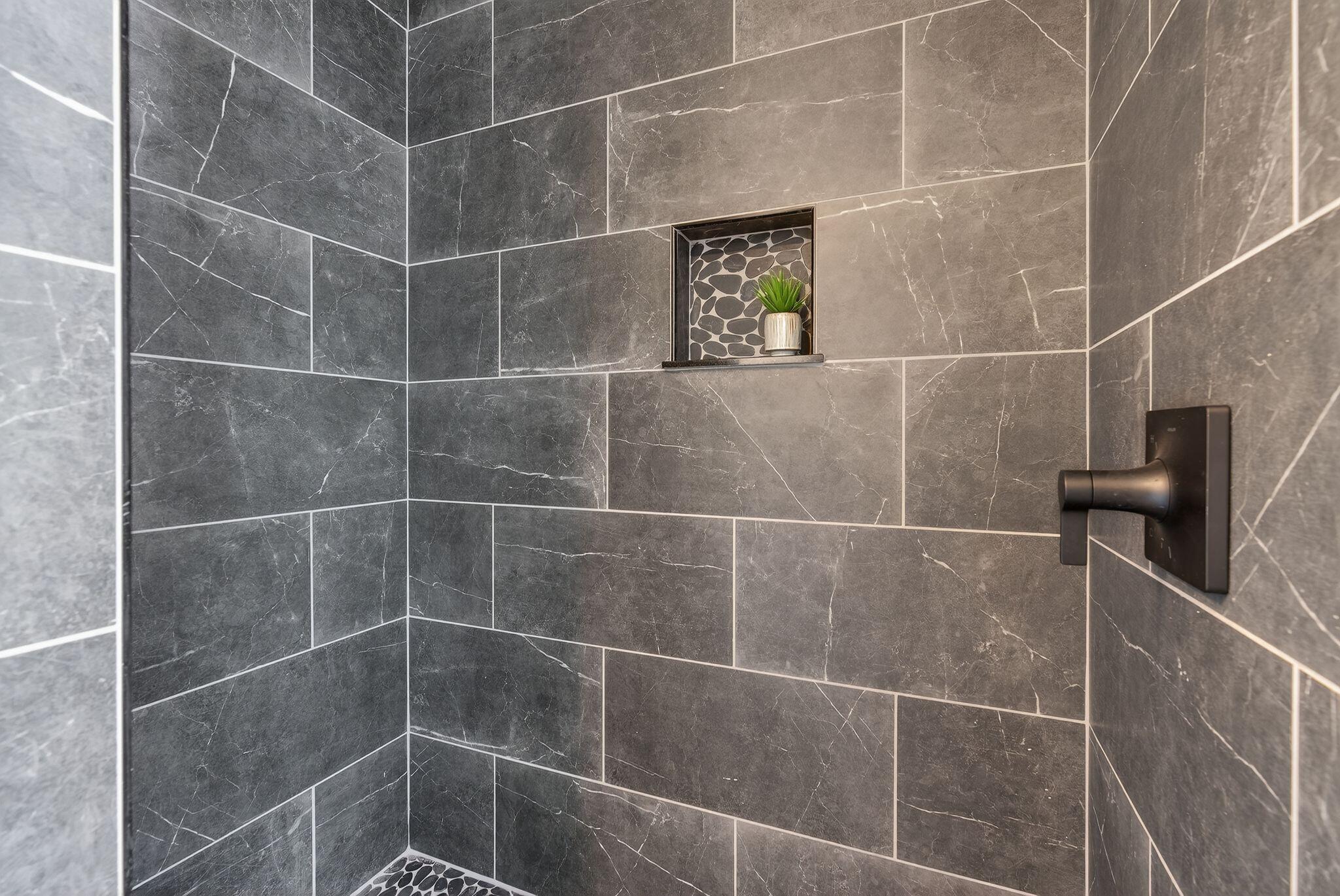 property viewer photo 24