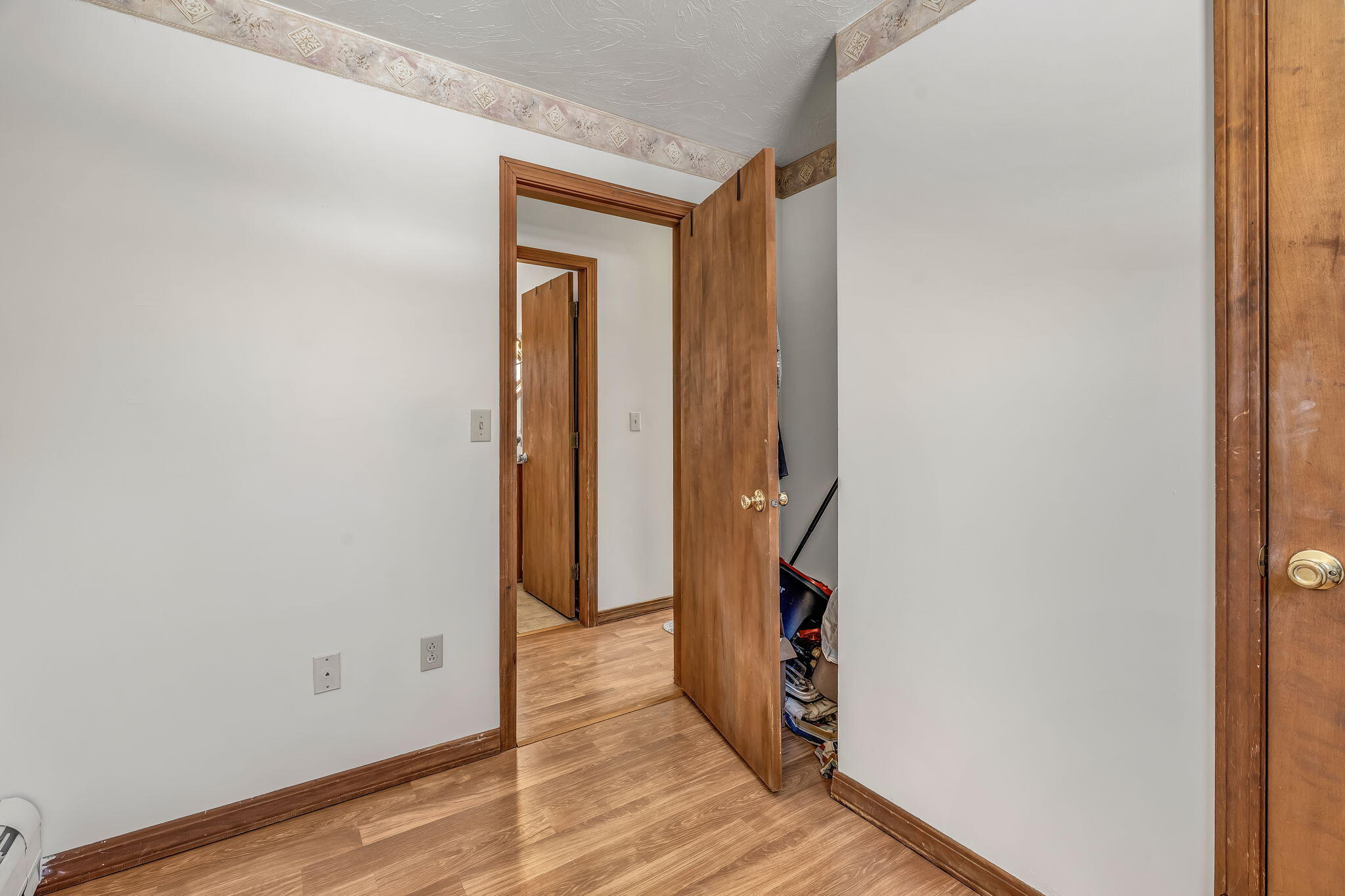 property viewer photo 14