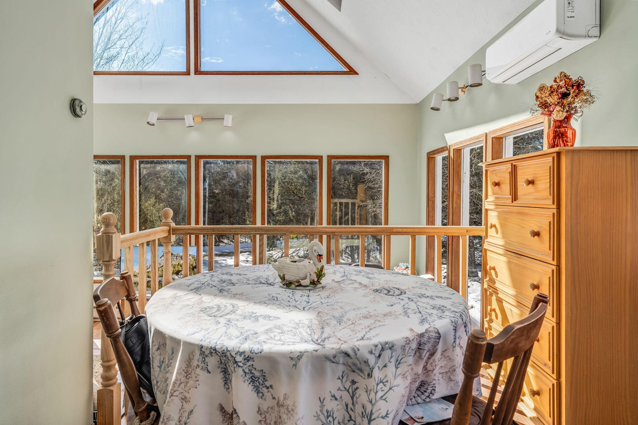 property viewer photo 9