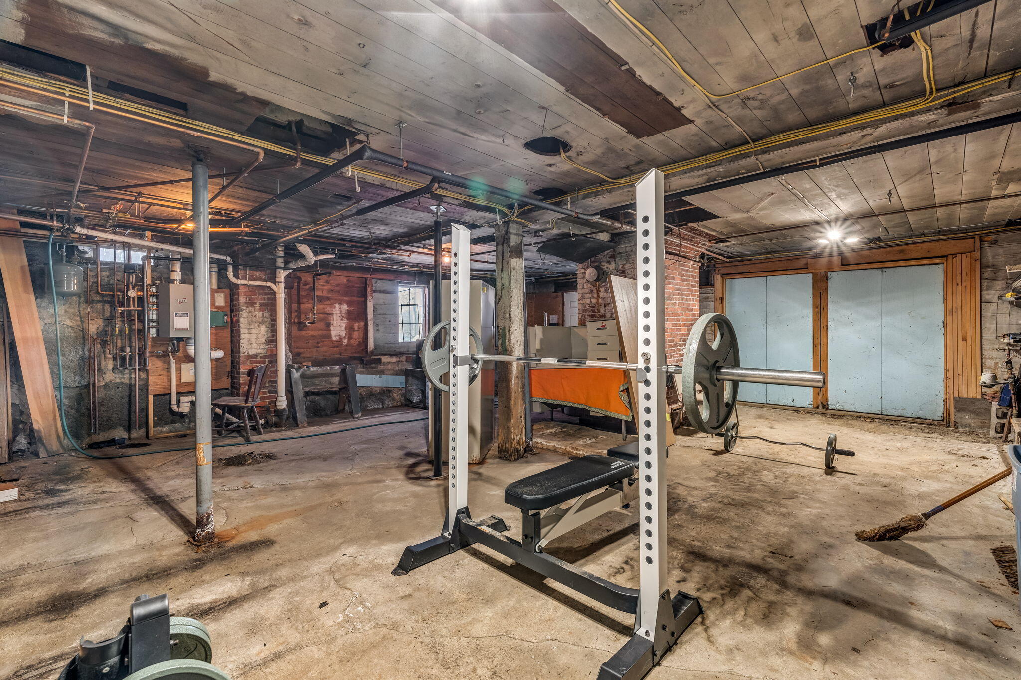 main property photo 41