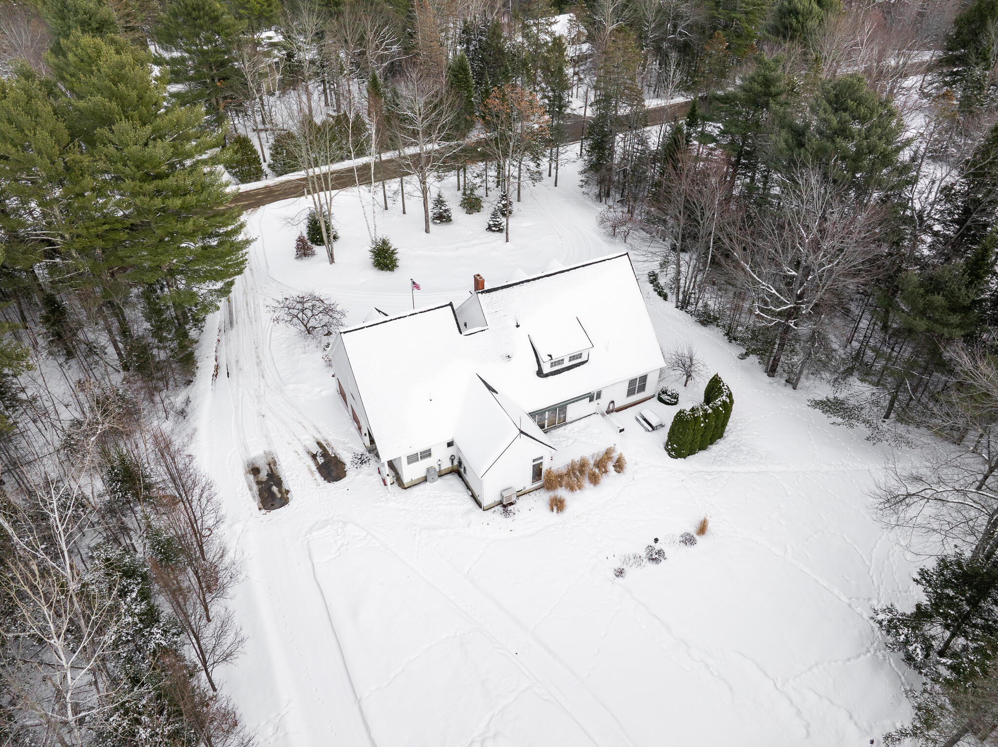 main property photo 42