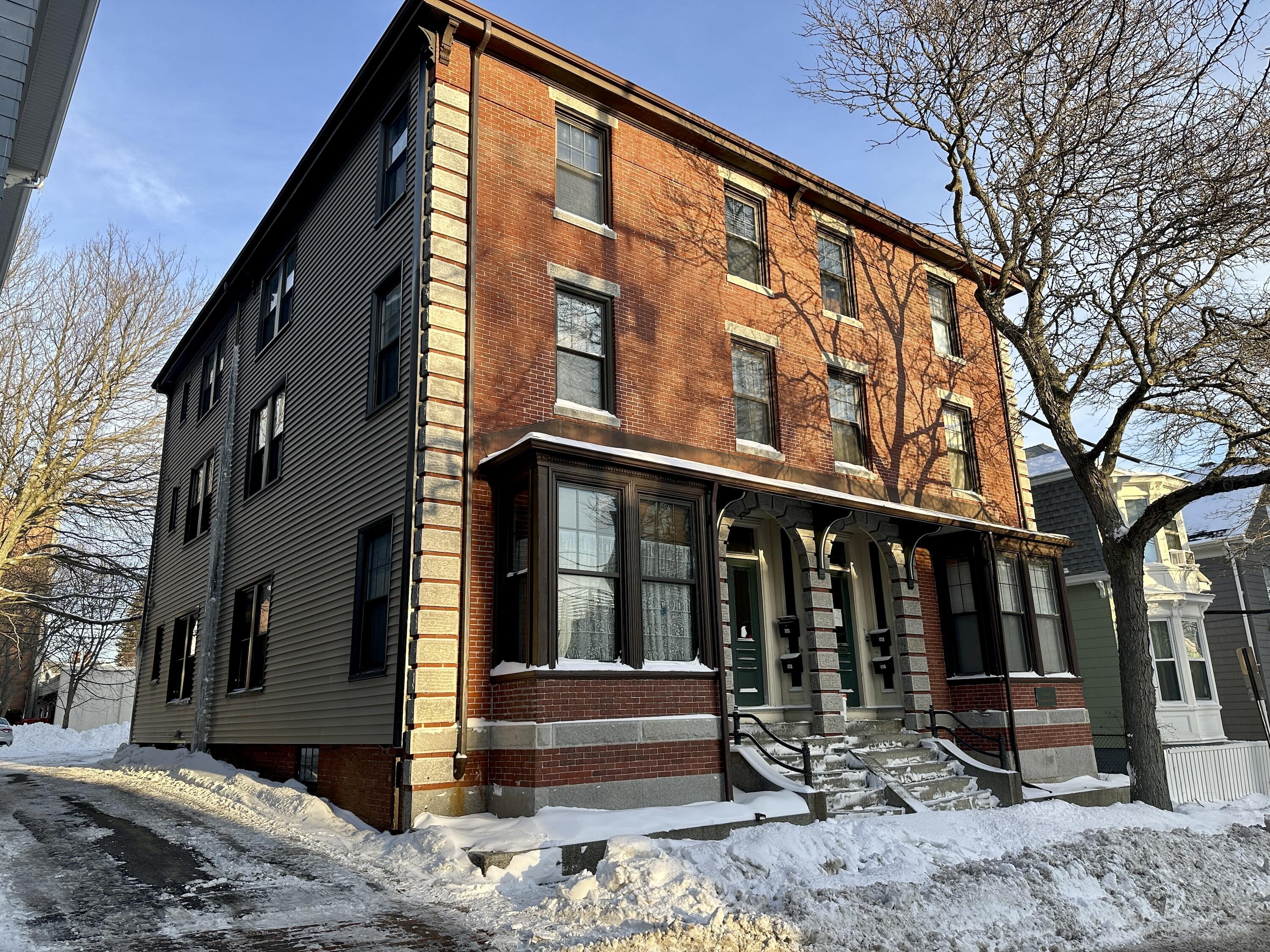 property viewer photo 1