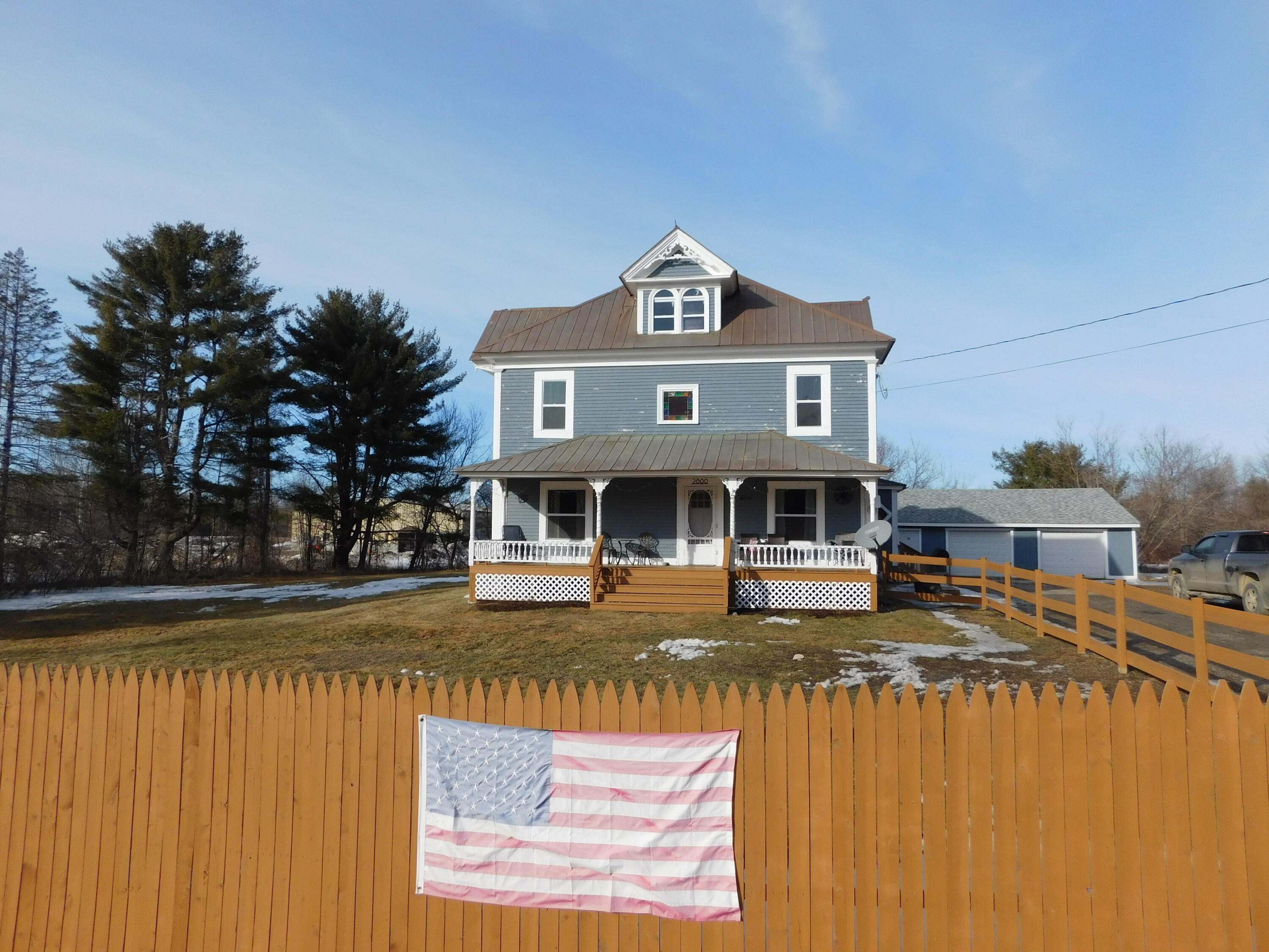 main property photo 7