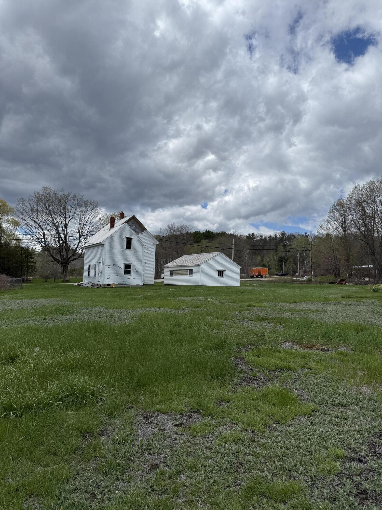 main property photo 33