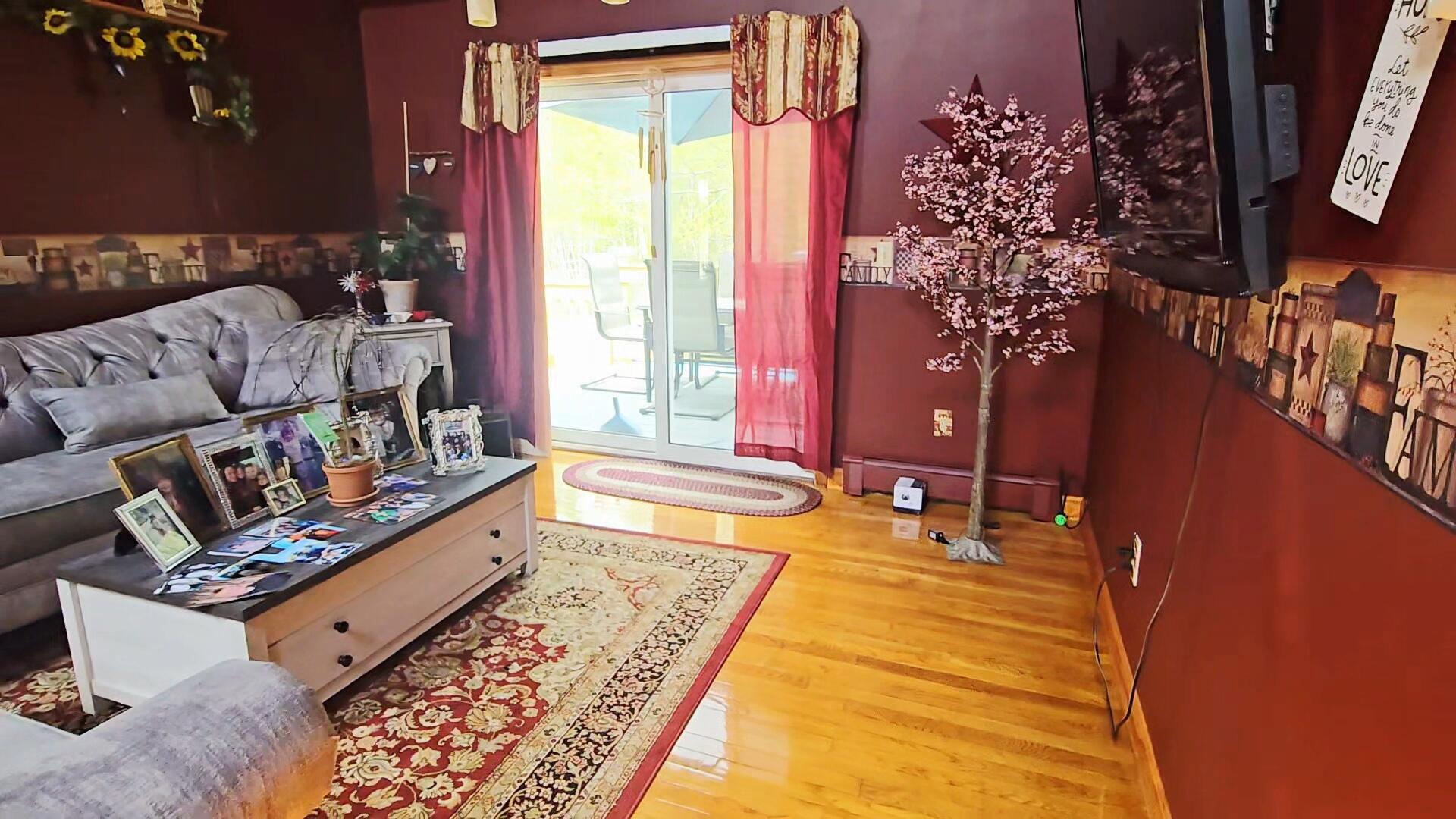 main property photo 32