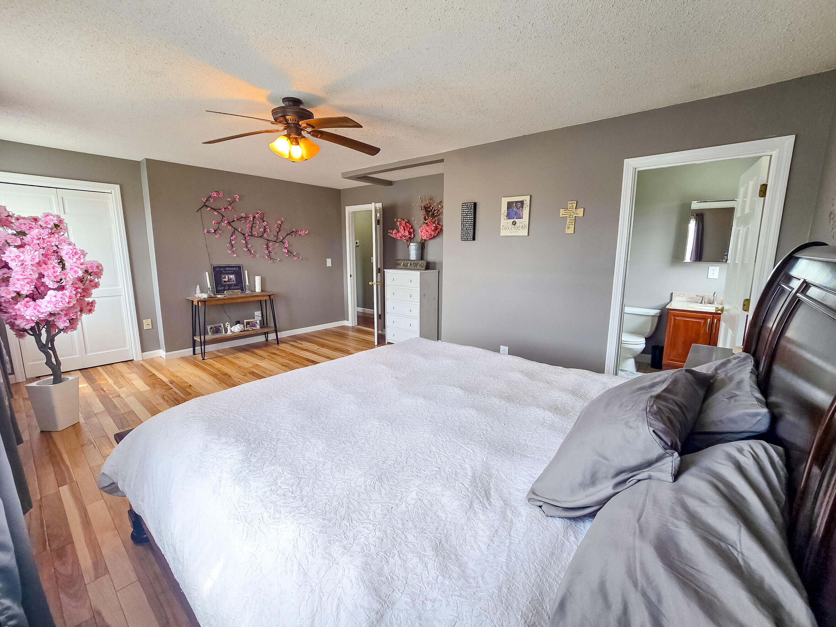 main property photo 65
