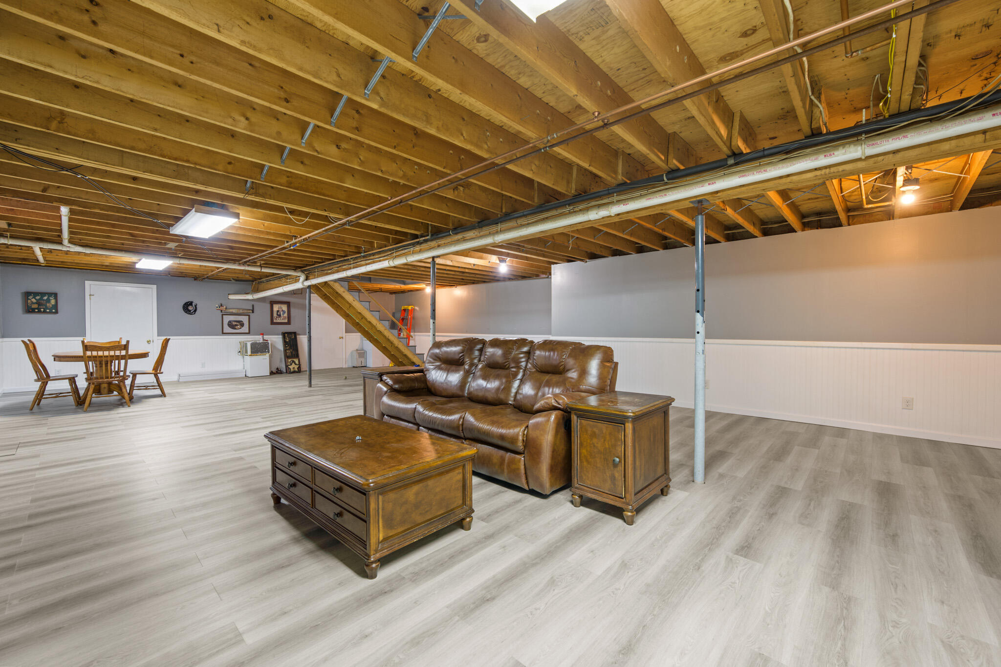 main property photo 82
