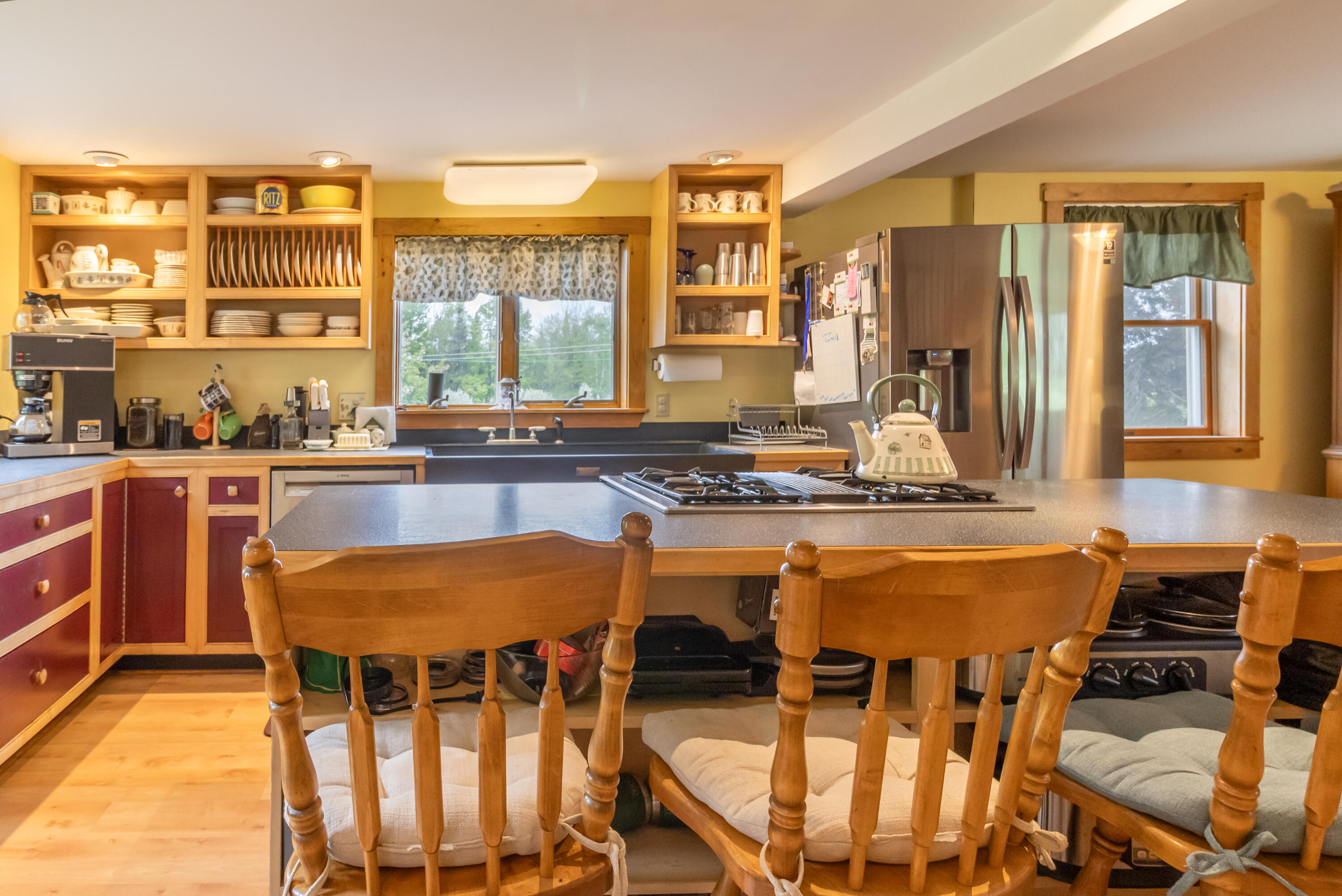 main property photo 11