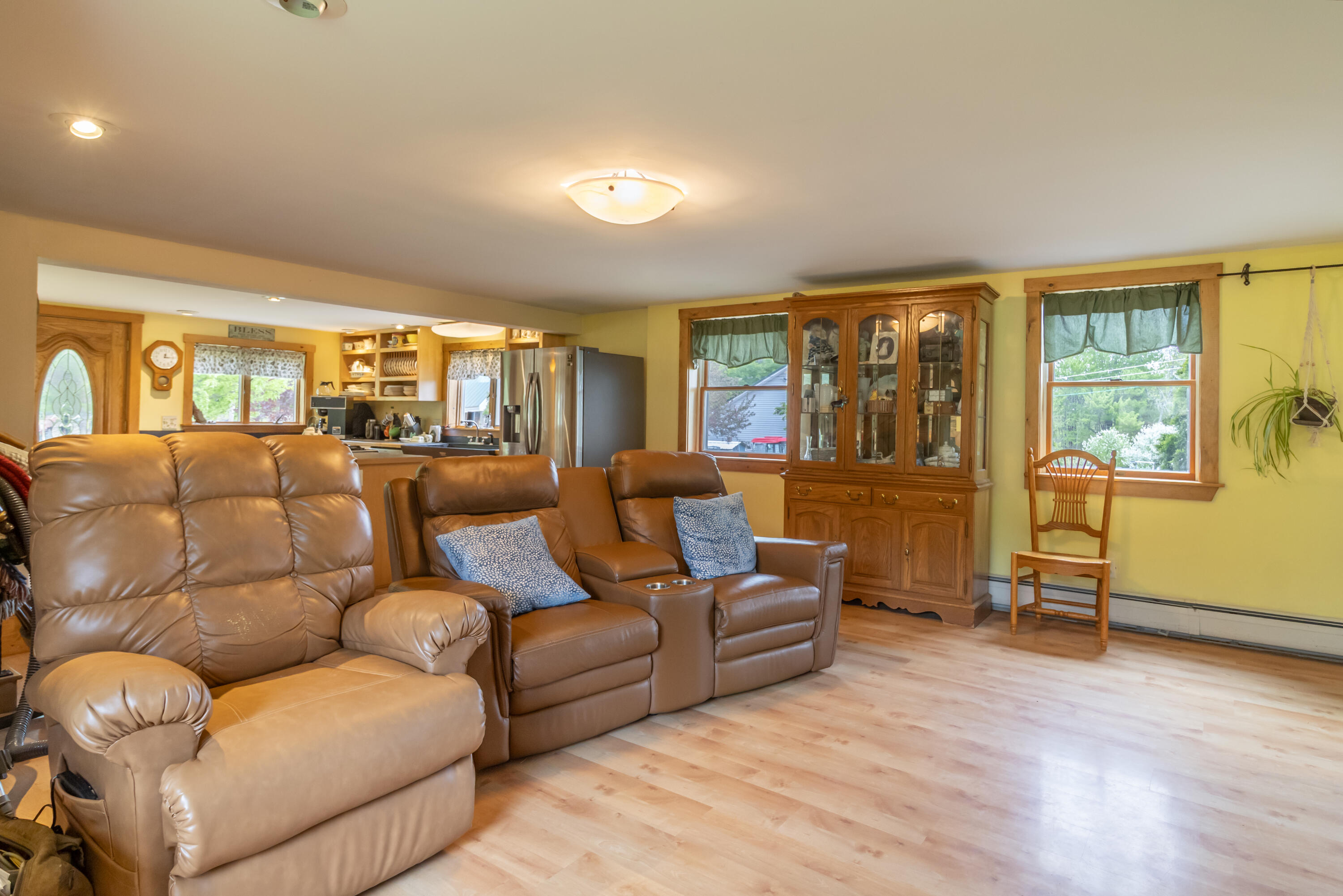main property photo 15