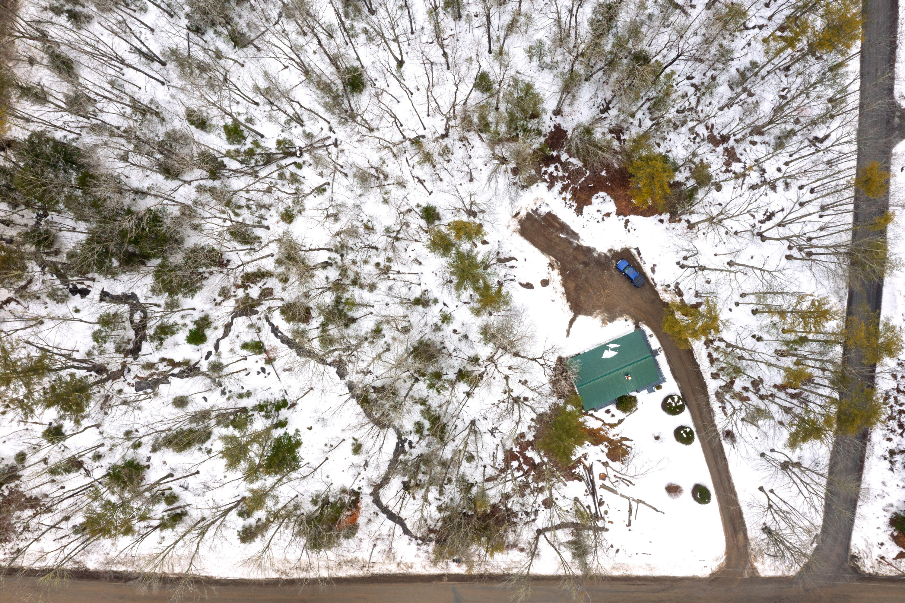 main property photo 6