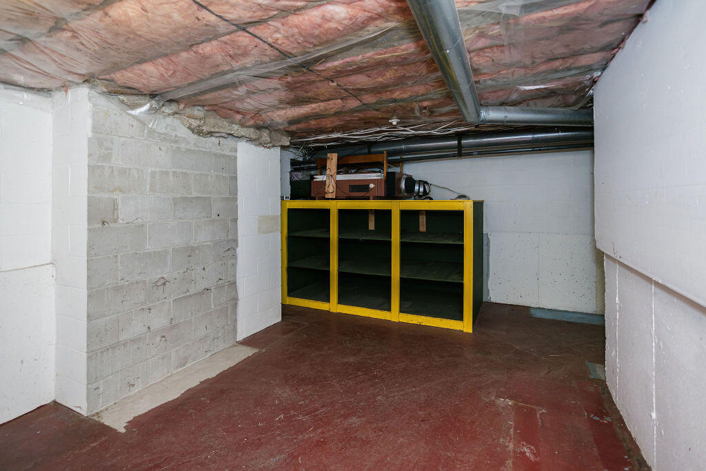 main property photo 60