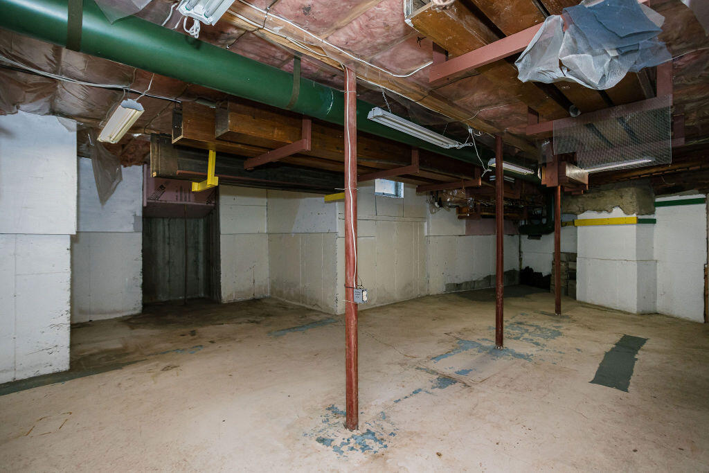 main property photo 62
