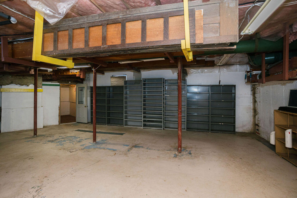 main property photo 63