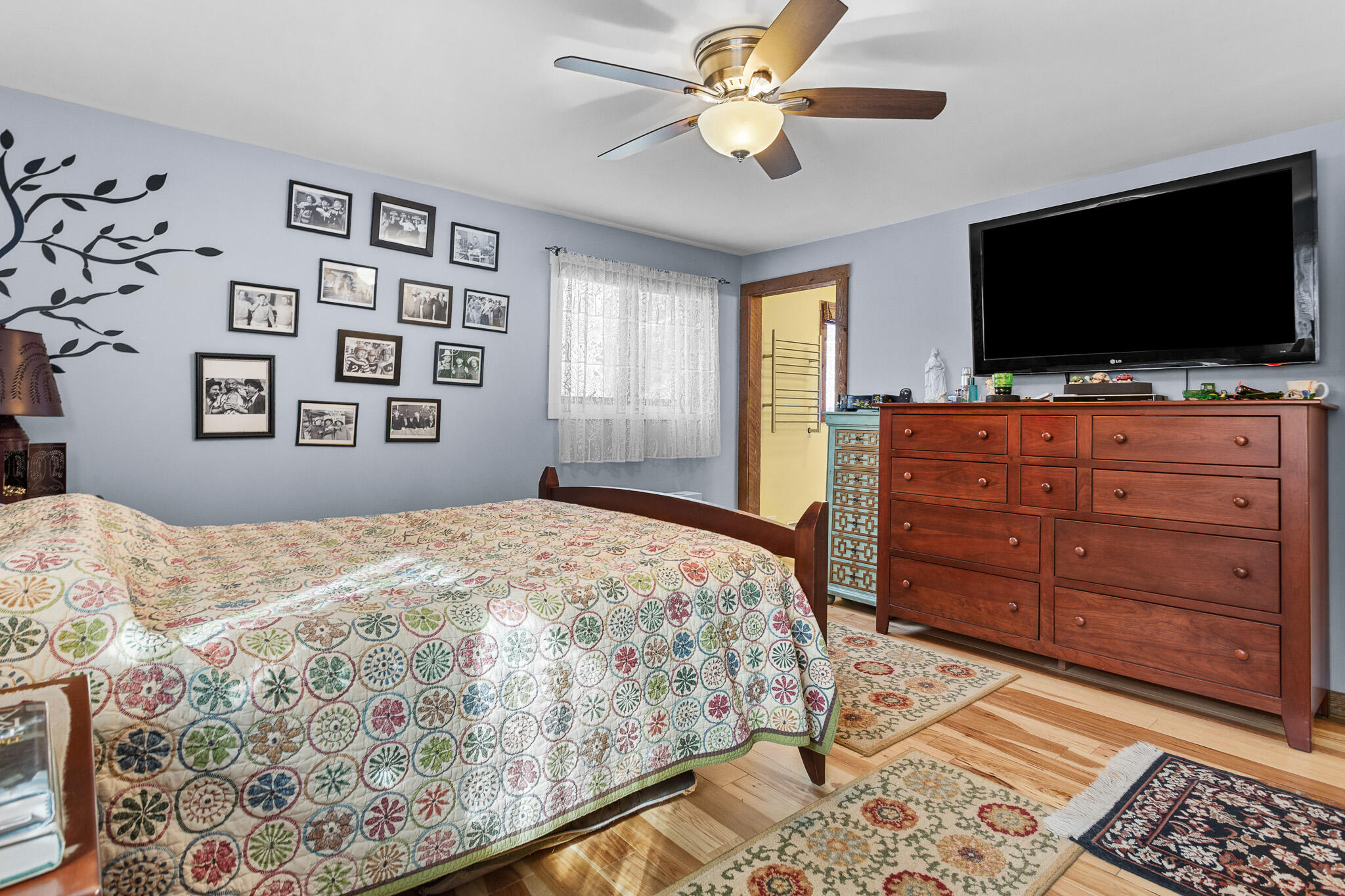 main property photo 44