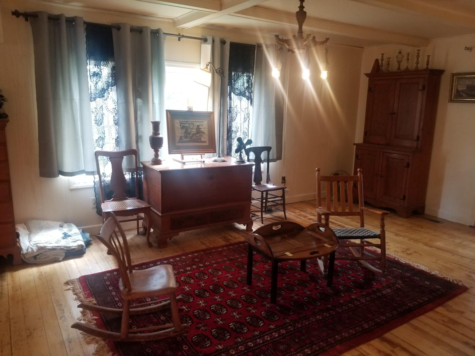 main property photo 8