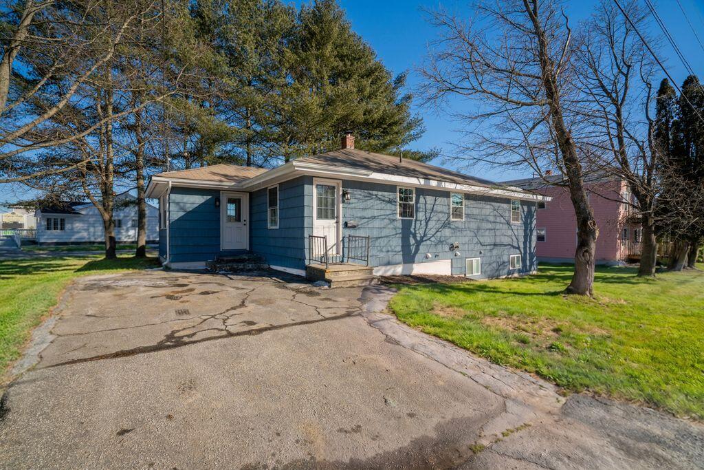 main property photo 42