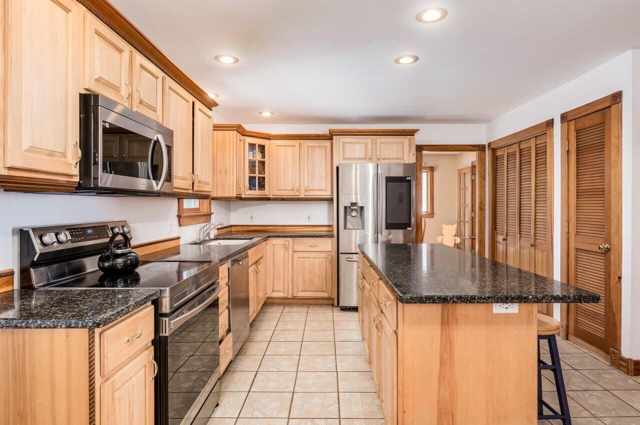 property viewer photo 2