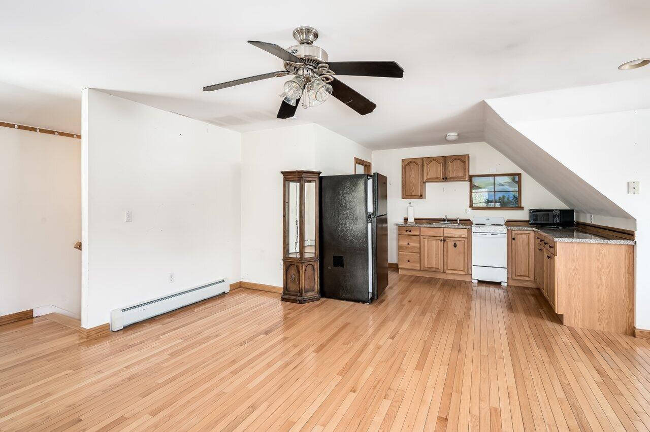 property viewer photo 23