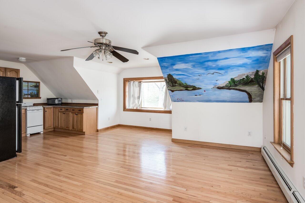 property viewer photo 25