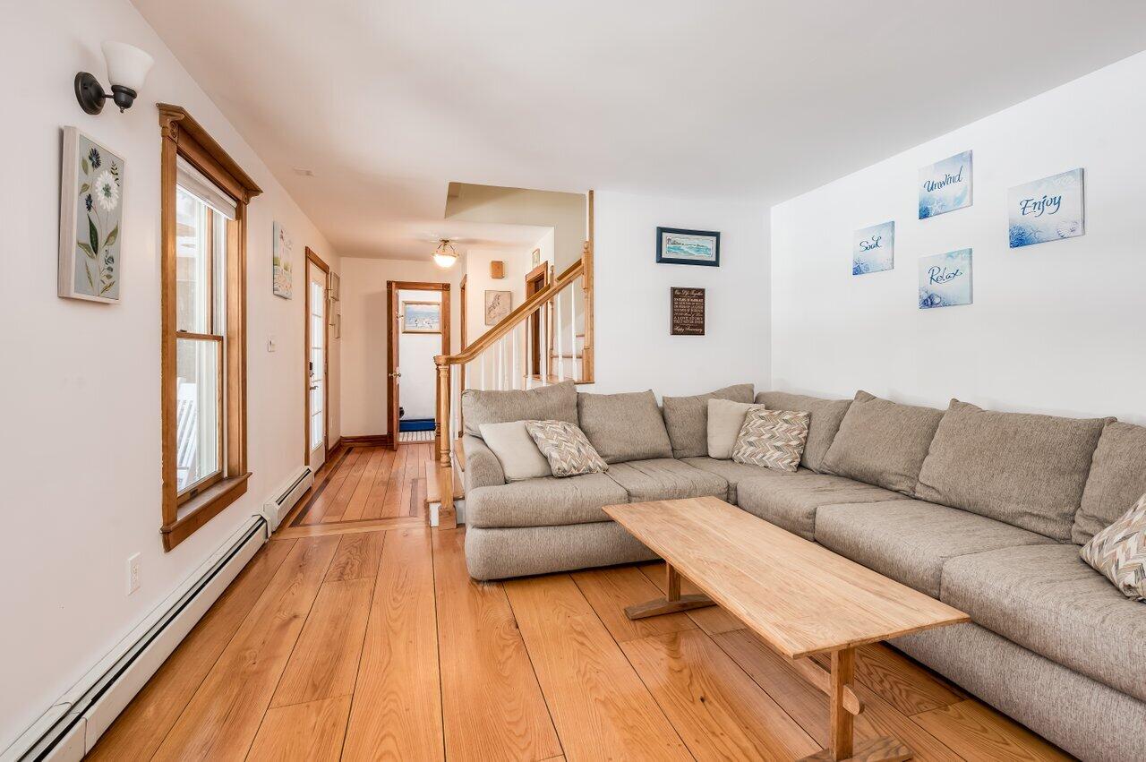 property viewer photo 9