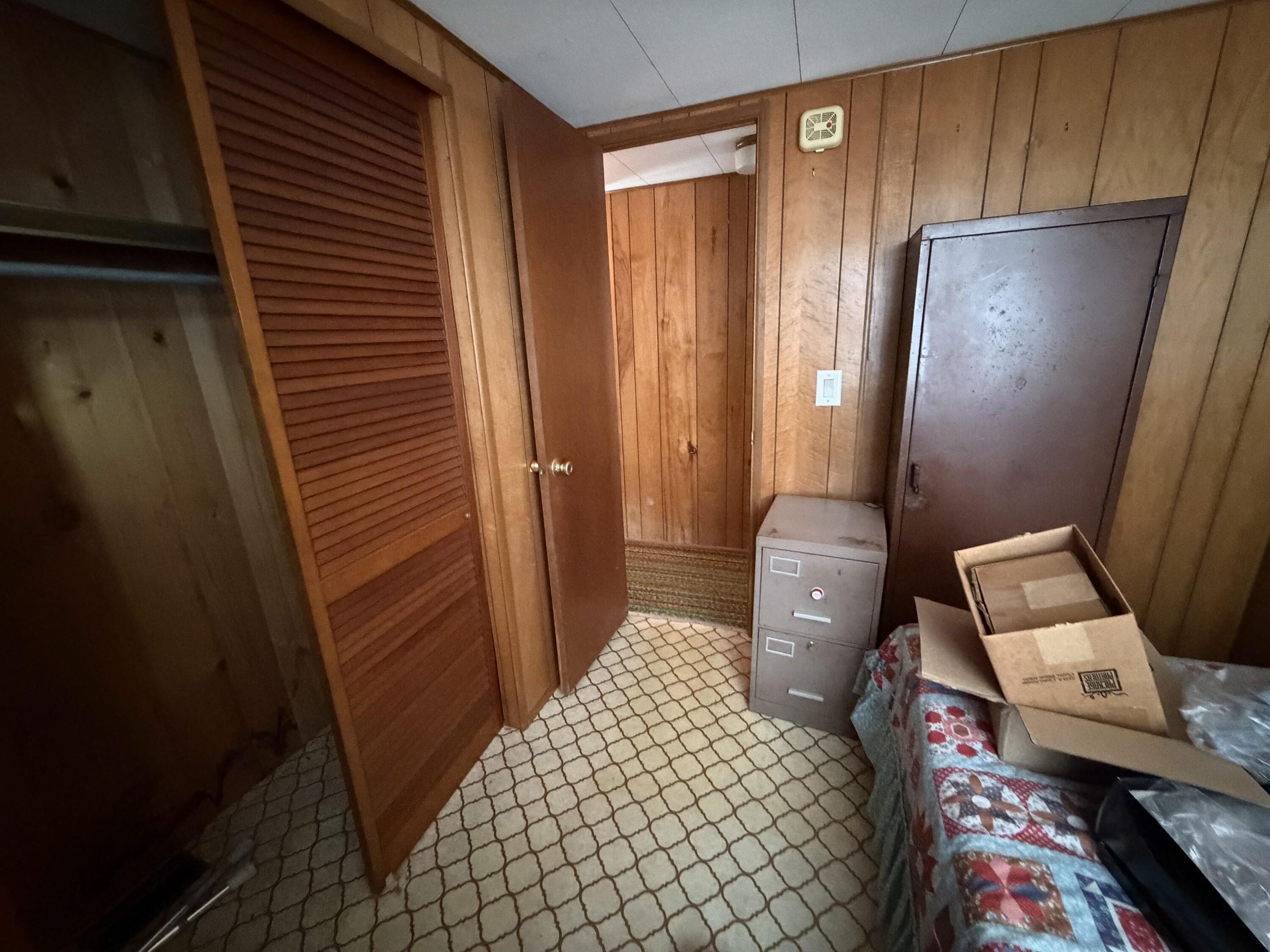 property viewer photo 12