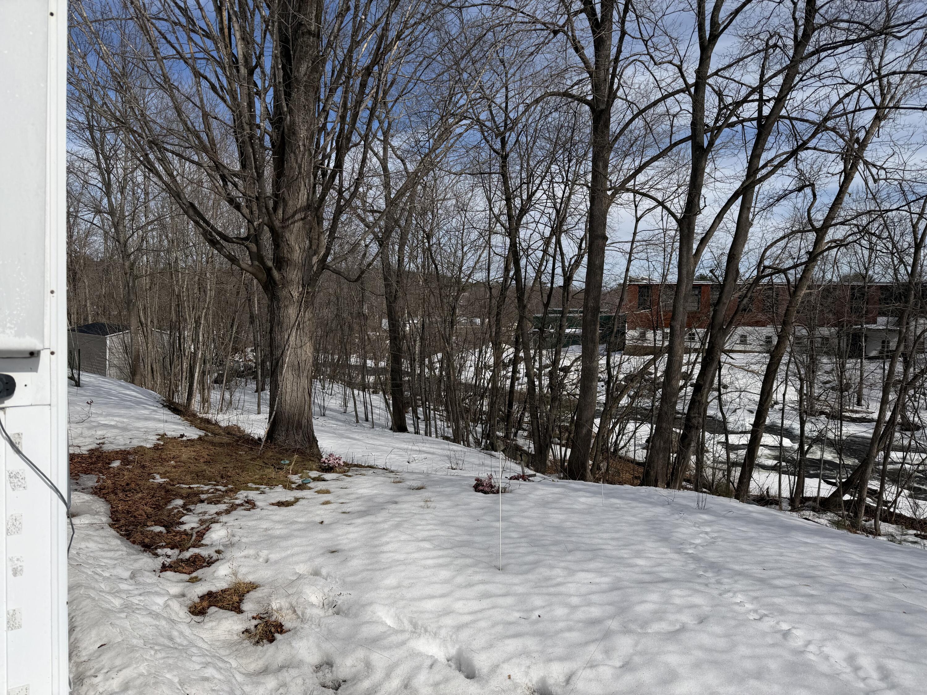 property viewer photo 23