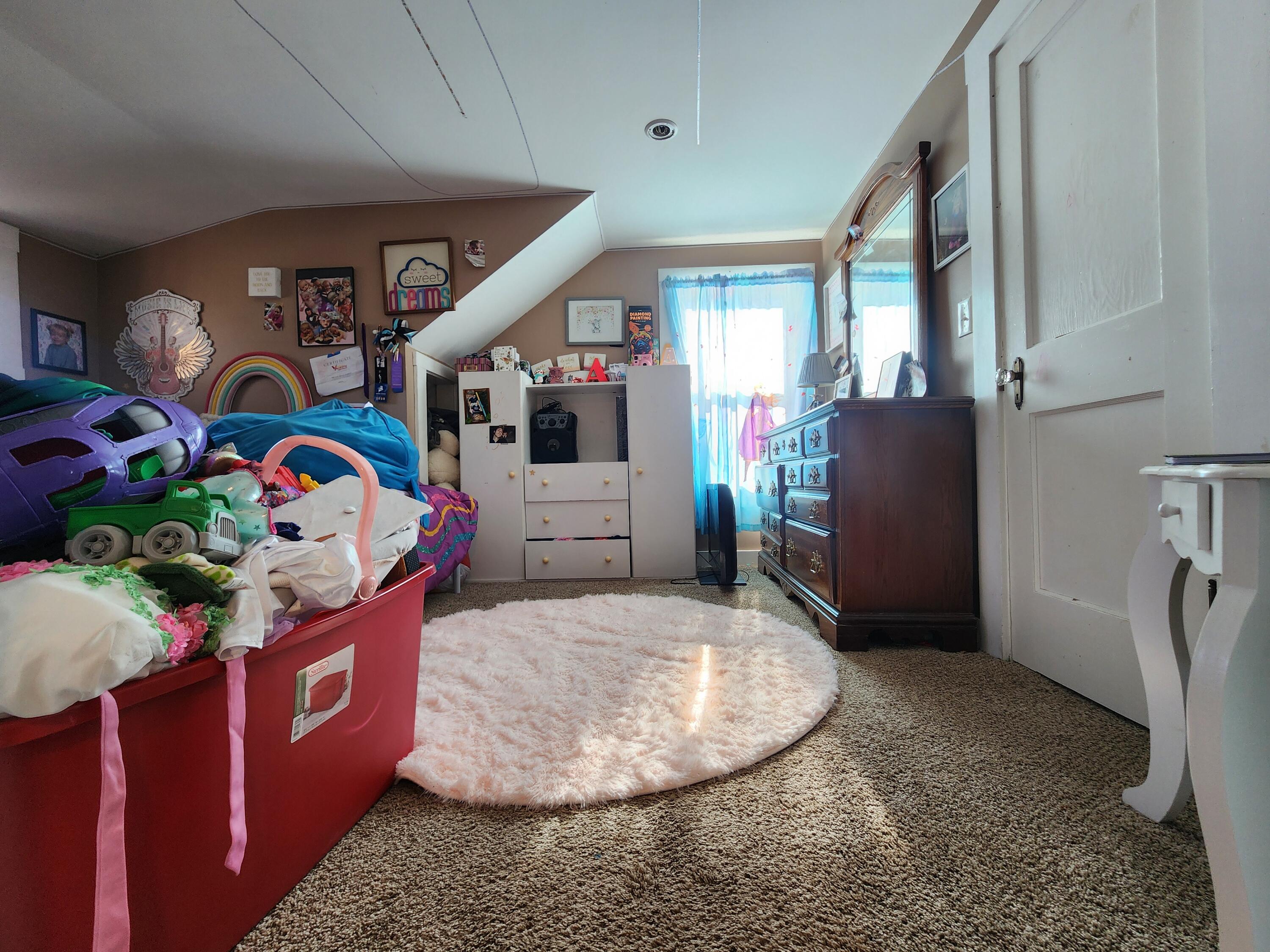 property viewer photo 18