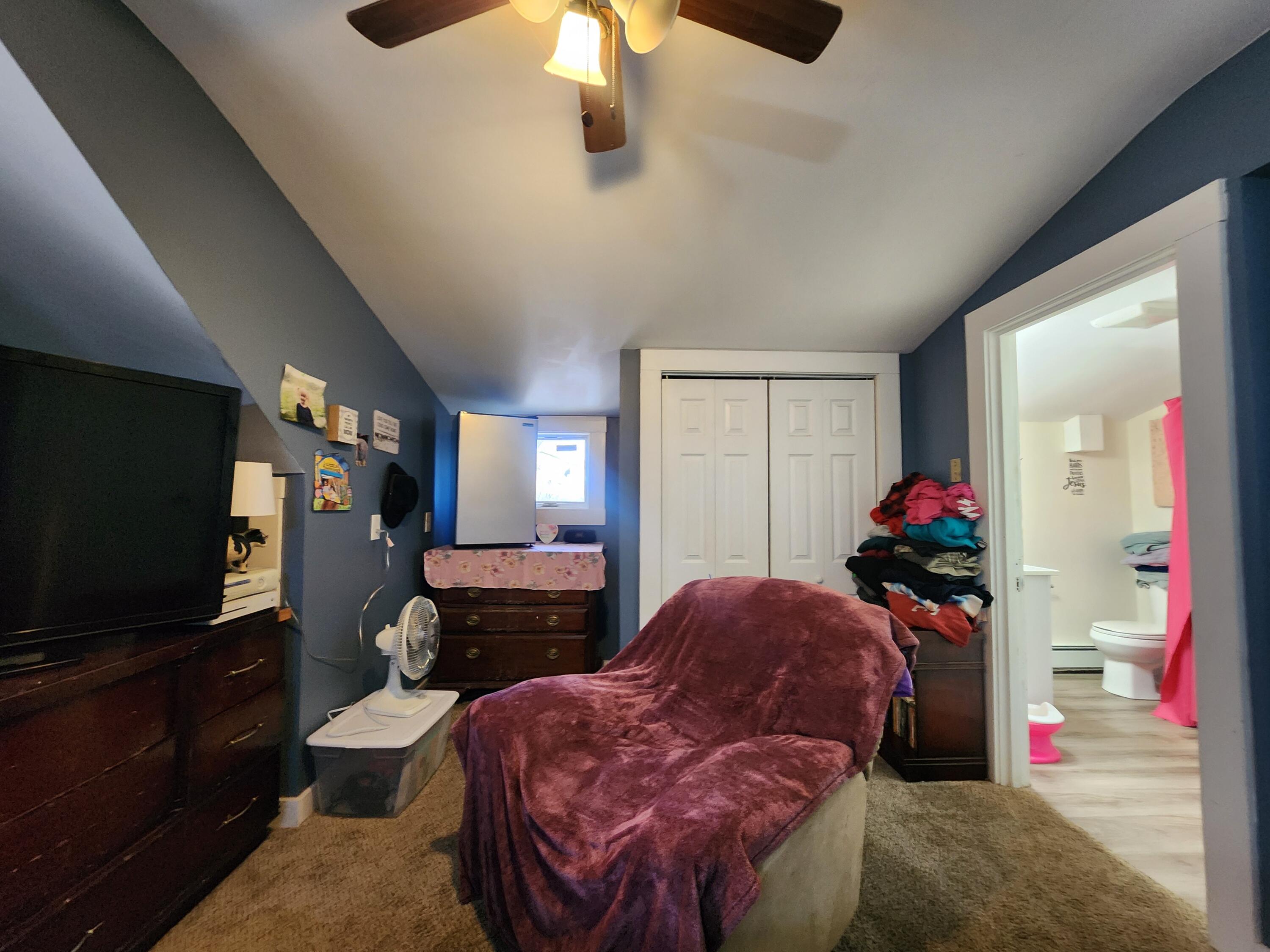property viewer photo 25